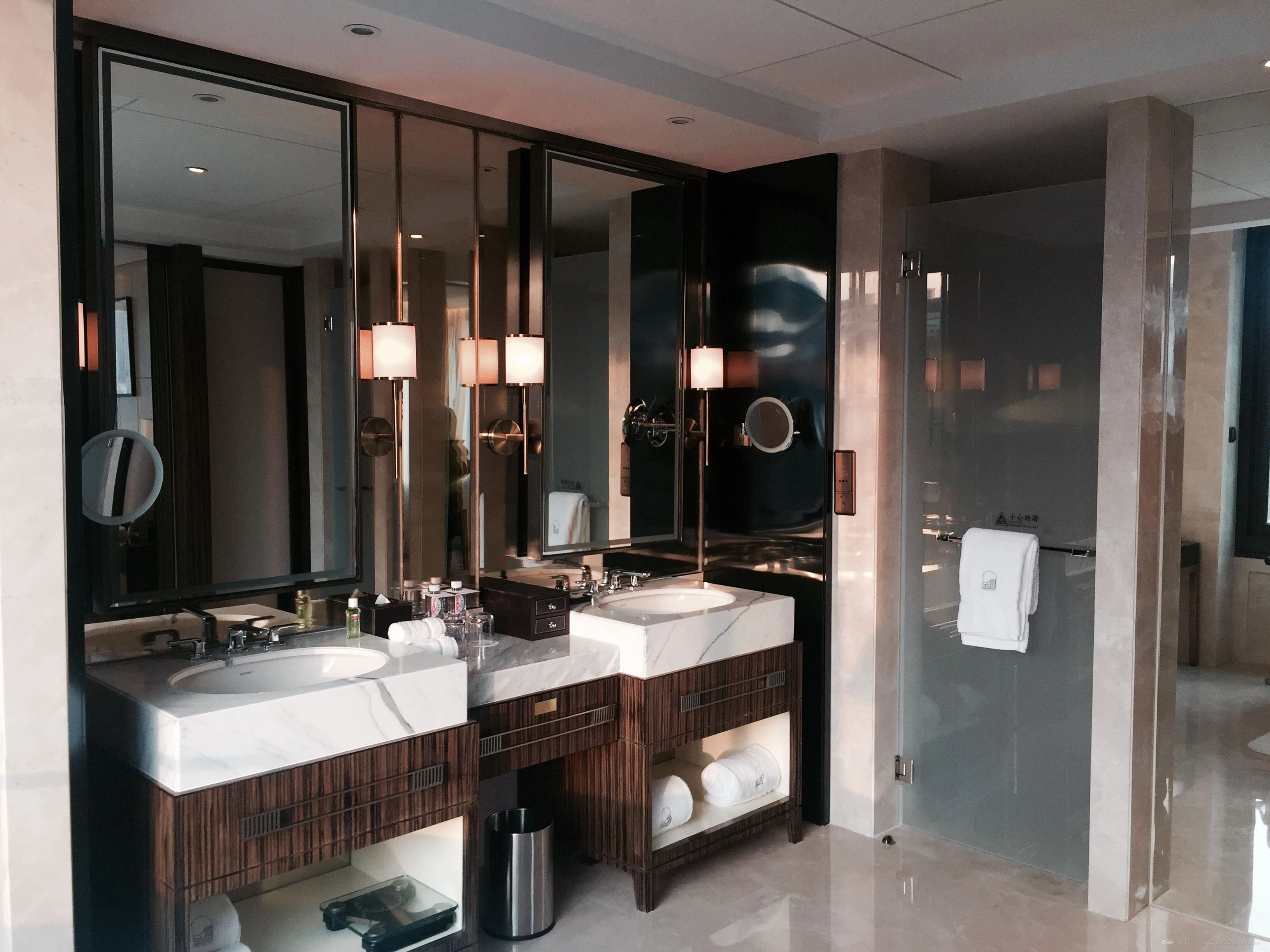 һ·��ϲ�� �Ͼ�westin ʥ��lc �Ϻ���ɽ·lc