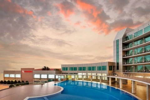 ������� �Ϳ⻪����Ramada Baku