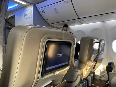 [�ѹ���] ����HET-TYN 352����47���ӳ���;����B738W���������