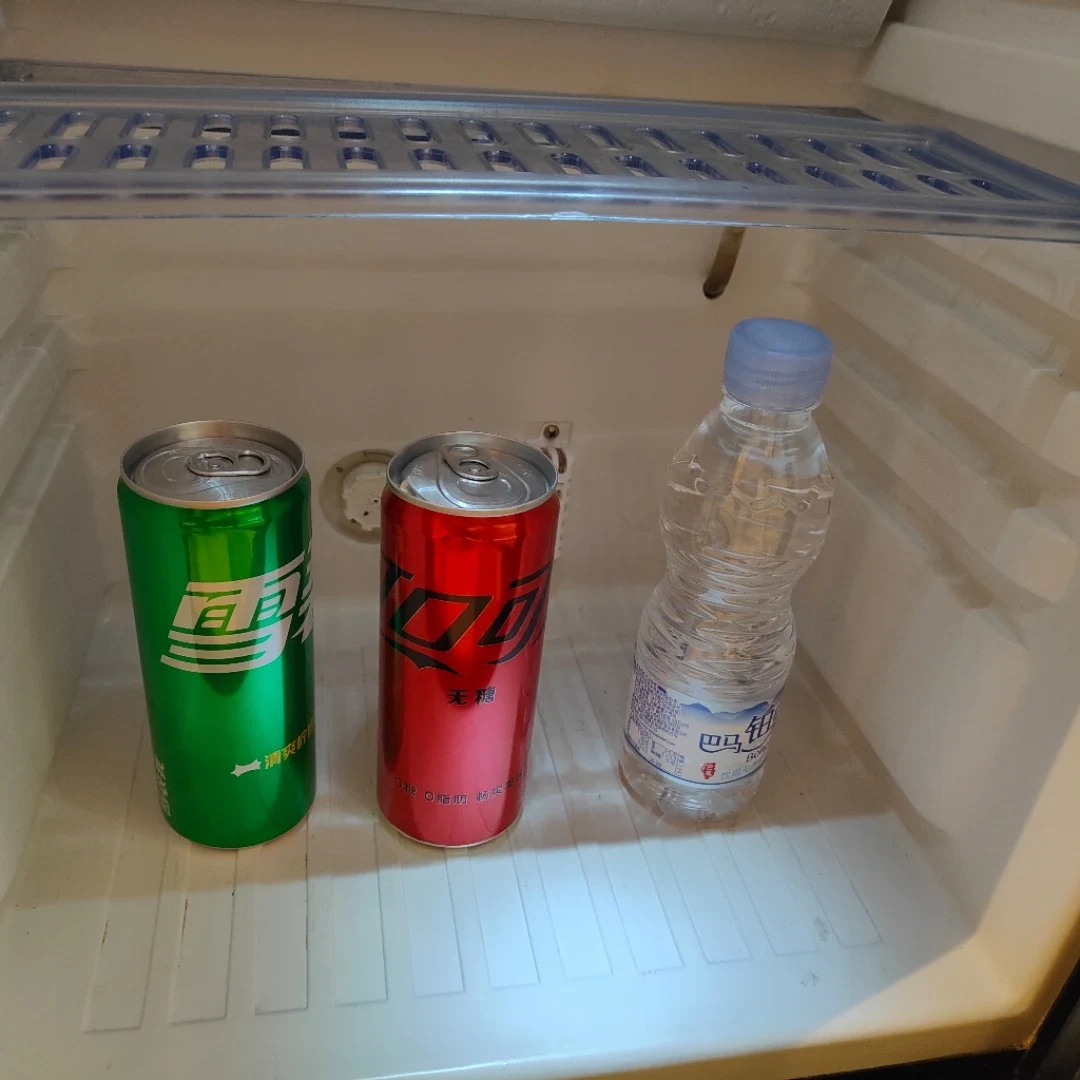 ���޼ʲ�������������Ѻù㳡���ӾƵ��