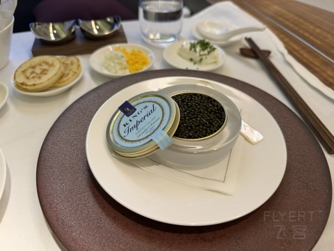 ���f�׸߿��pζ�~���u���r����̩����CX252�^��œ�w��LHR-HKG