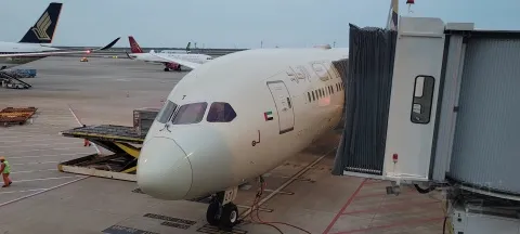 ������º��� EY867 ����� PVG-AUH ��ʳ��Ʒ���������������ط����иĽ��ռ�