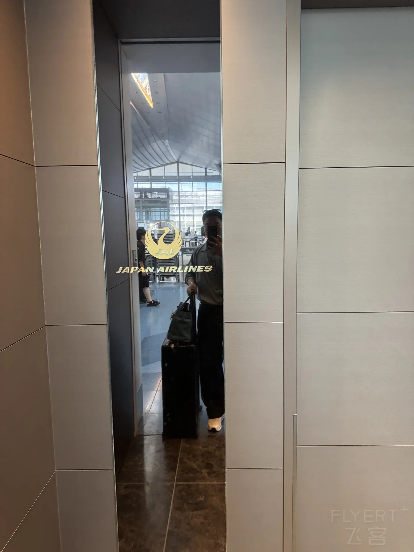 142157YNGMEZZUXPLUATOK.png