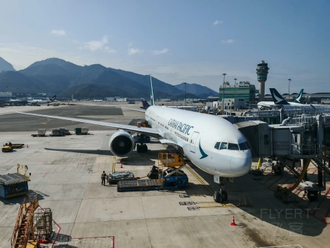 ��̩���ճ����飬���������һ�ҡ�֮�� ���£���CX739 ���HKG-�¼���SIN��