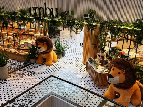 ��Tripanda������ʮ���긣��˹����ָ�����ǾƵ� | �¼����Ļ������Ƶ�