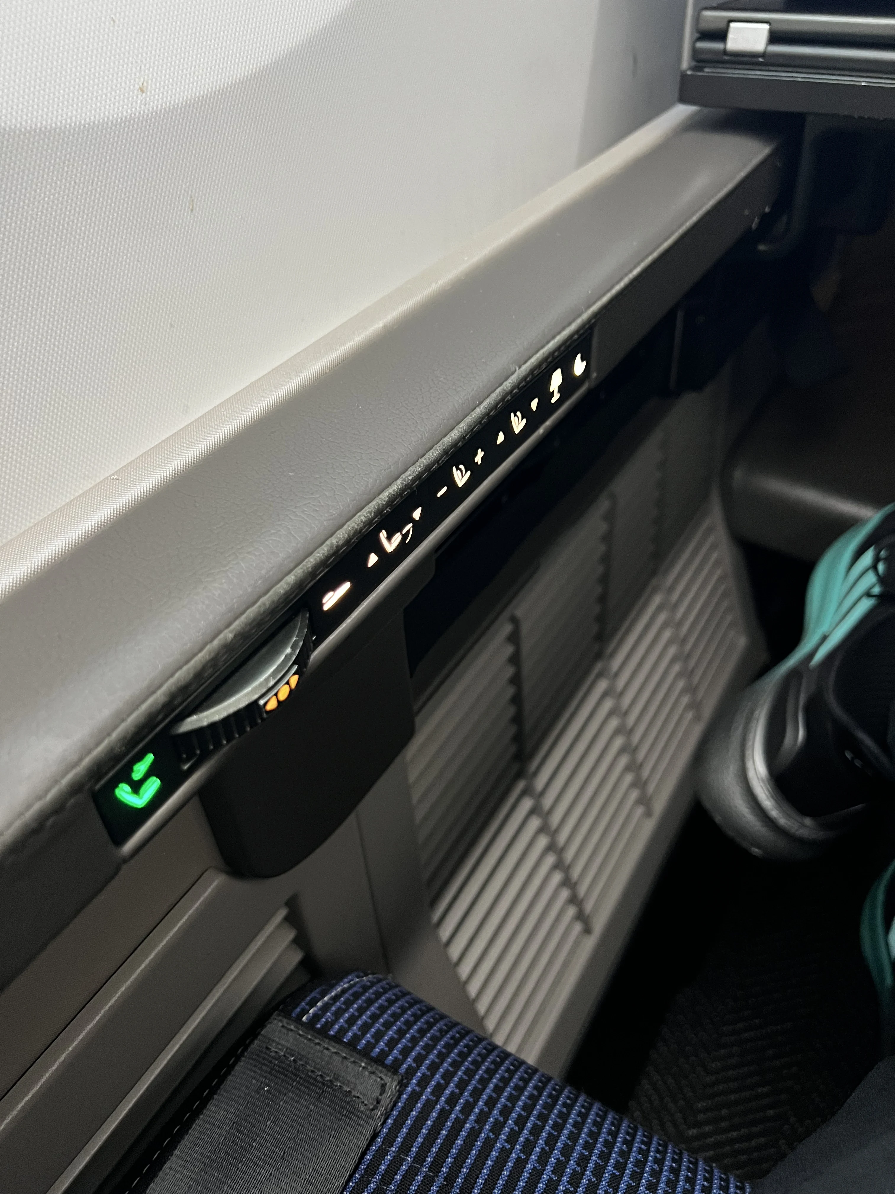 #�������μǴ���# ����������գ�EWR-LAX����787-10����