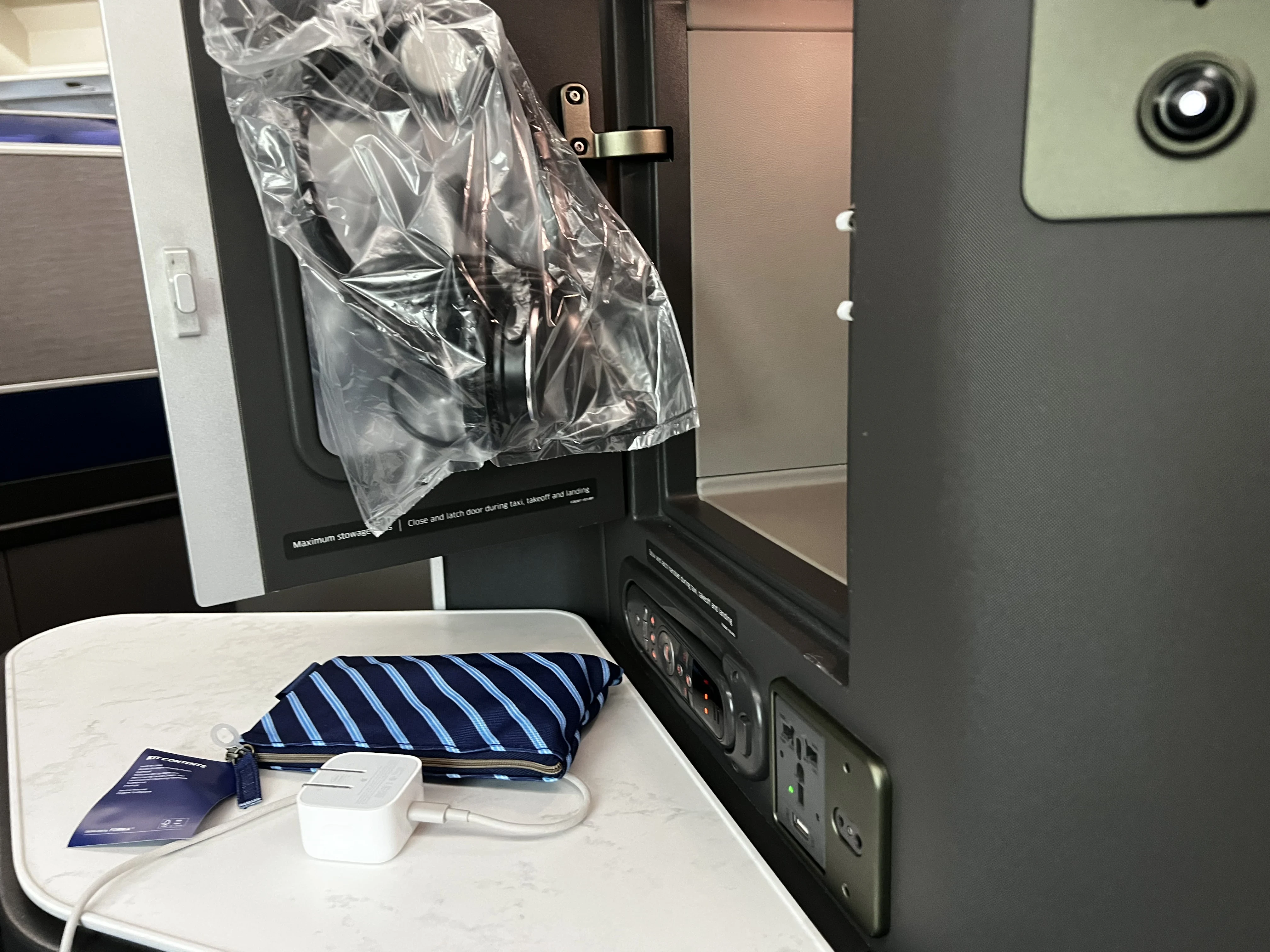#�������μǴ���# ����������գ�EWR-LAX����787-10����