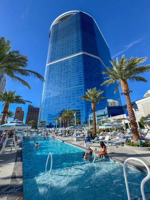 �ٵ�ʮ����Ķĳ��¹����˹ά��˹FHR֮�㵤��¶�Ƶ� Fontainebleau Las Vegas
