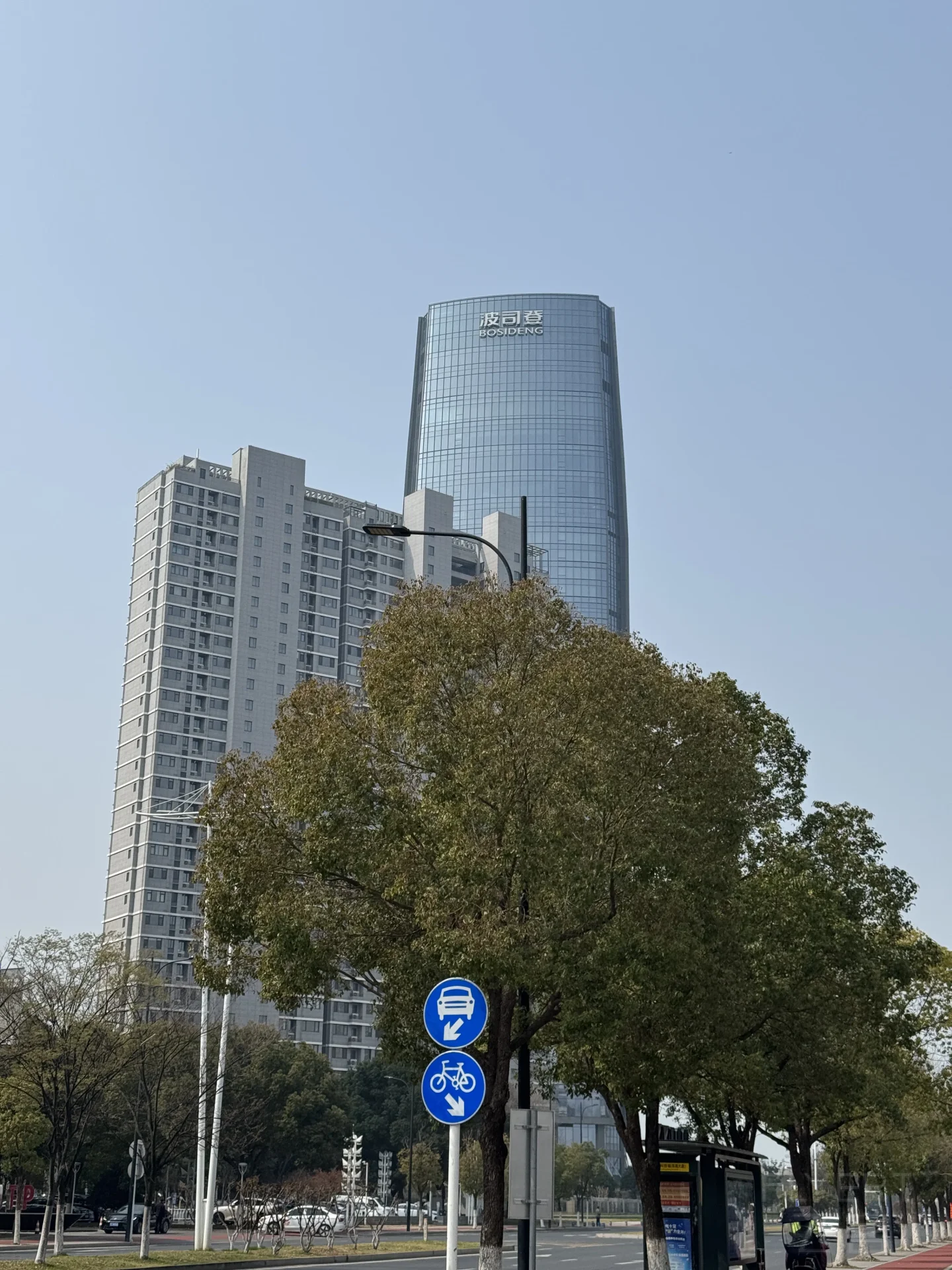 170452ONWSBEIEDMUDWRVW.jpg