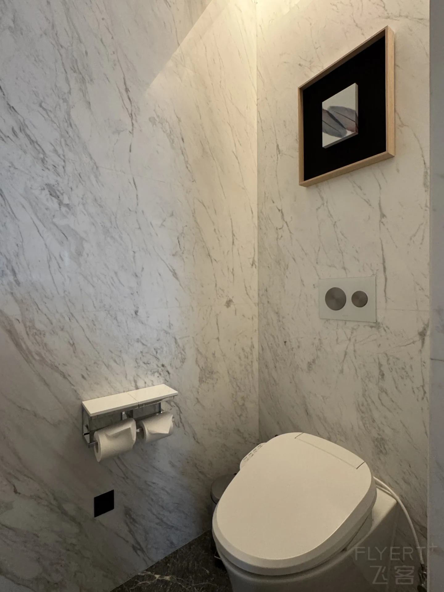 172040JDSVFRCQZVVSTLOG.jpg