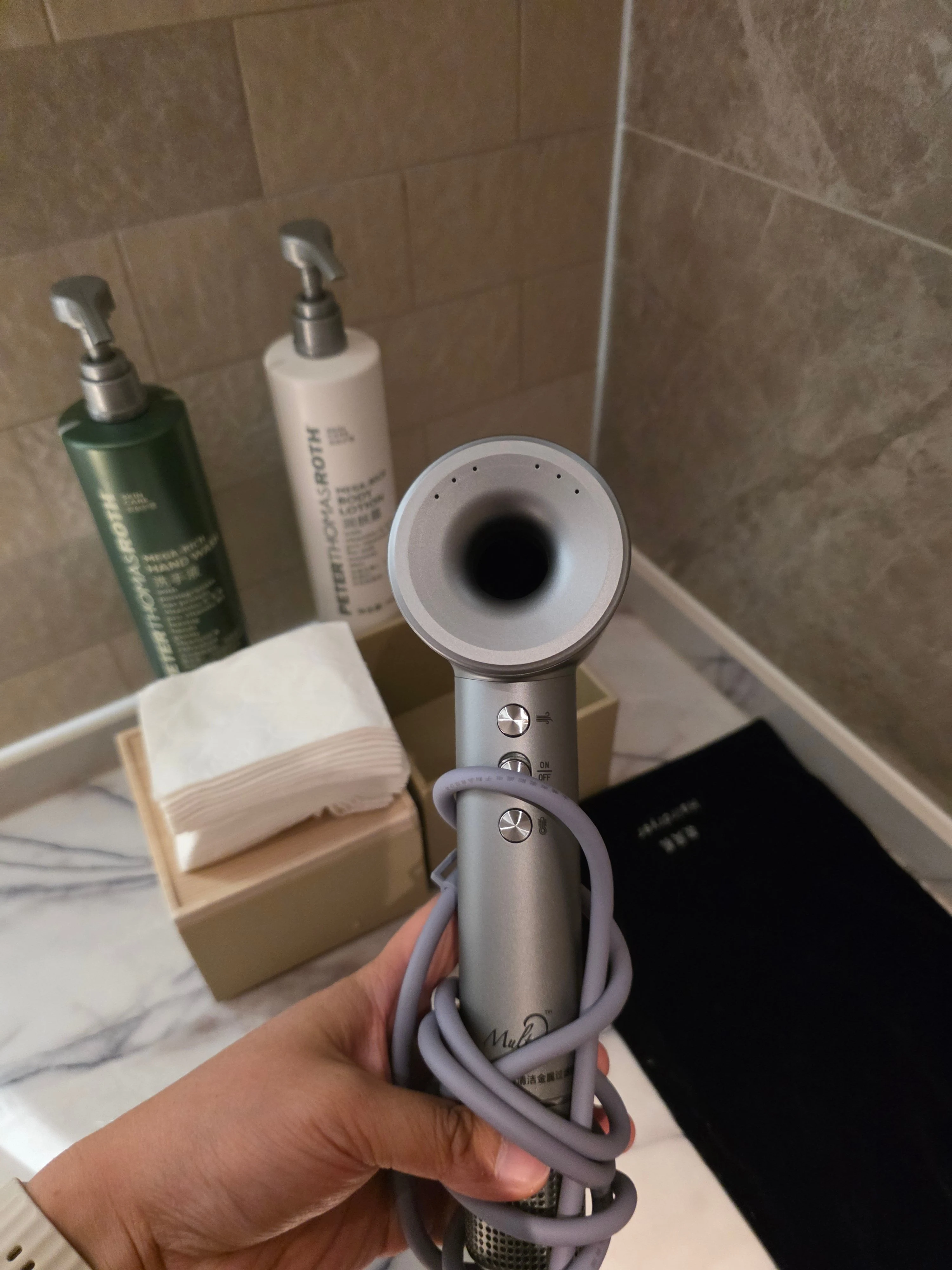 �ν��������Ϻ���������ϣ���ٻ�԰�Ƶ�