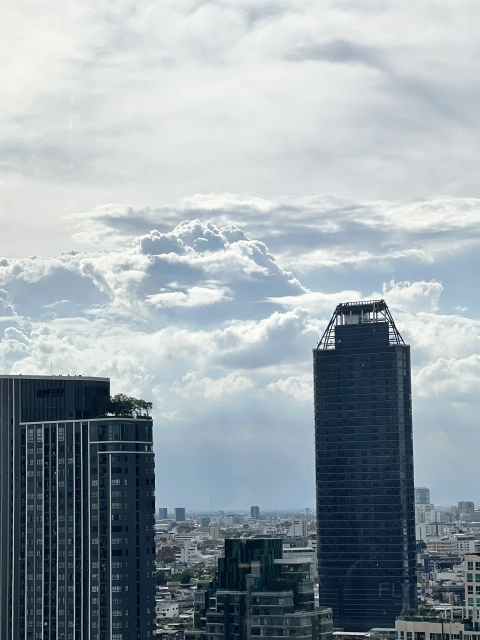 �����Ȱ�����ס���Ĵ��Ժ󣬻��ǻ�������ǼҾƵ�