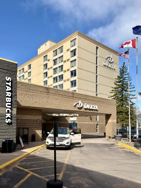 �����˺�С�ǣ�🇨🇦��ʥ�����¶��� Delta Sault Ste. Marie ���ձ����� ...