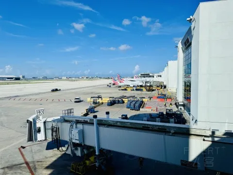 AA2194 MIA-ORD ����������Ŧ�亽��������-֥�Ӹ�ºڶ����м�