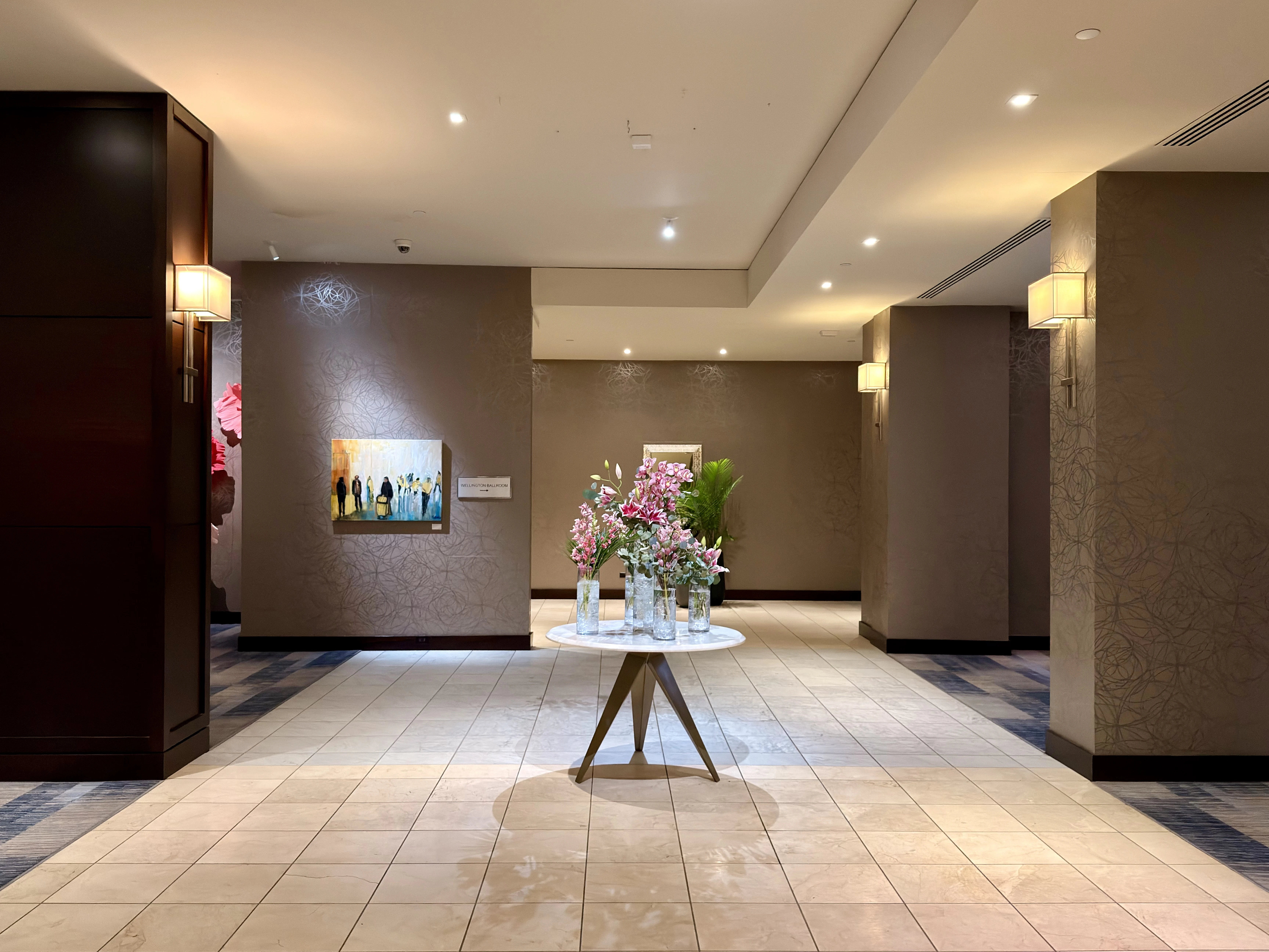 Ӳ���Ͼ� �۸��������׷��� 🇨🇦���Ხ�Ѷ��ɾƵ� Fairmont Winnipeg Hotel Manitoba