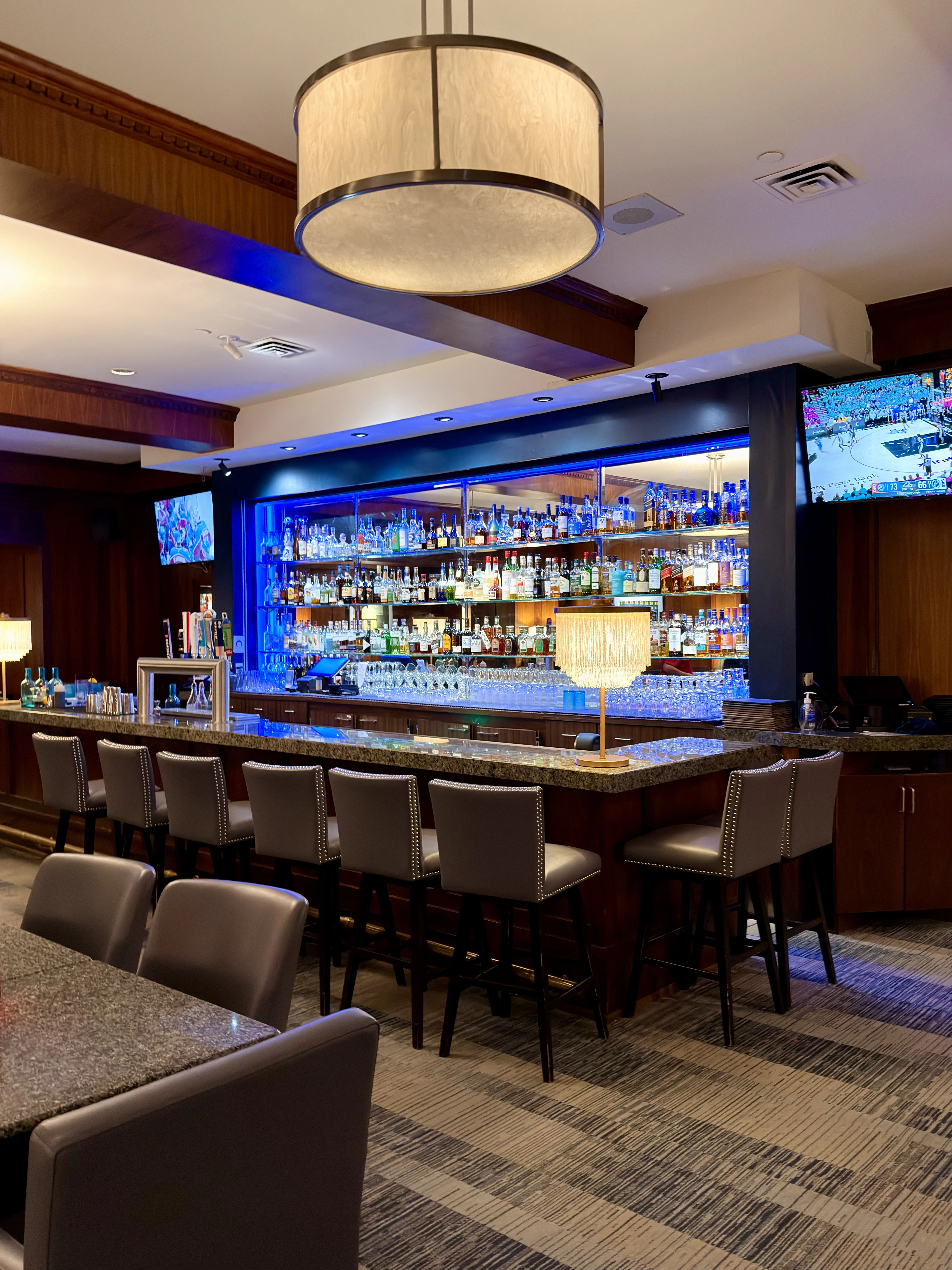 Ӳ���Ͼ� �۸��������׷��� 🇨🇦���Ხ�Ѷ��ɾƵ� Fairmont Winnipeg Hotel Manitoba