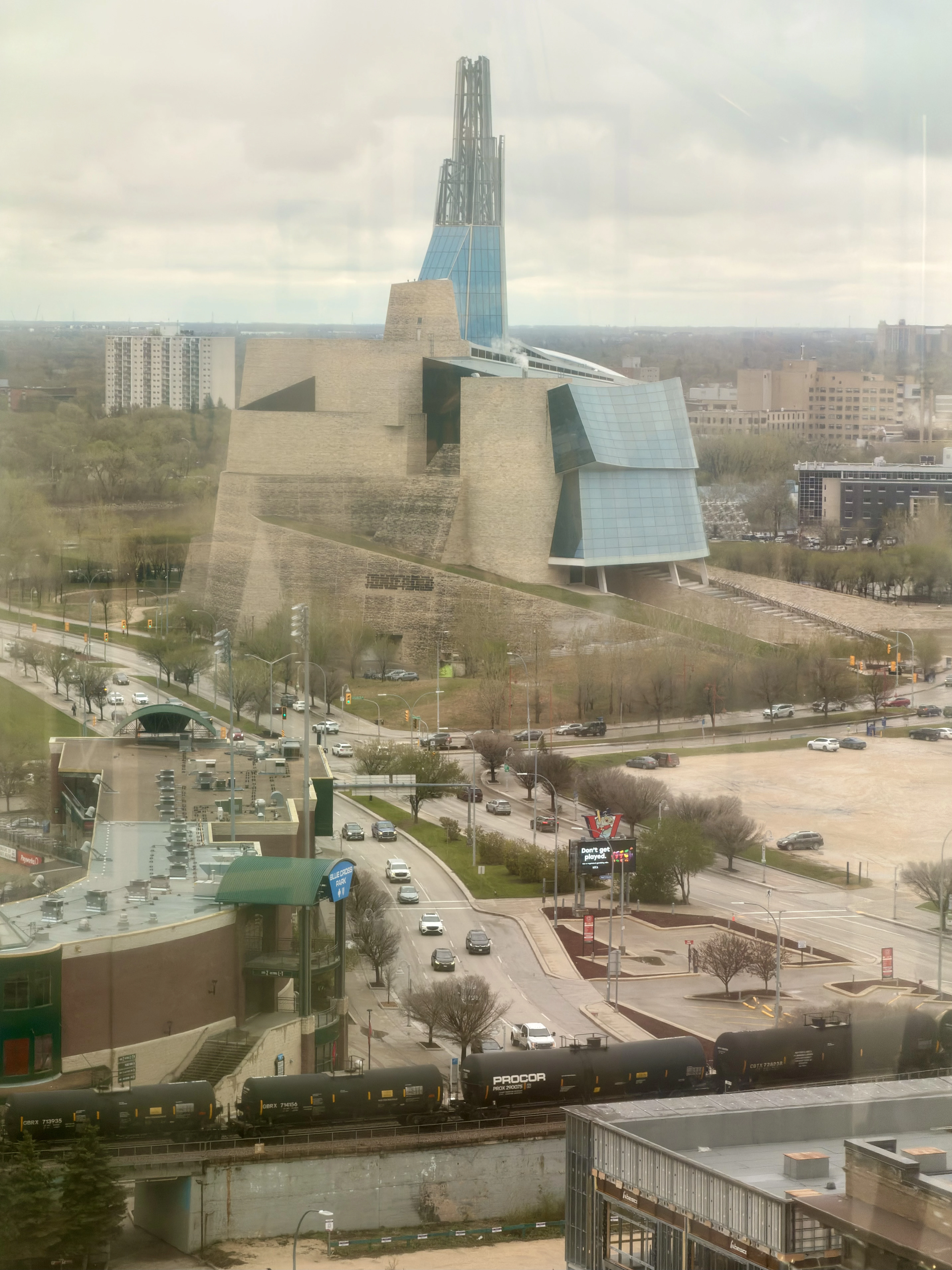 Ӳ���Ͼ� �۸��������׷��� 🇨🇦���Ხ�Ѷ��ɾƵ� Fairmont Winnipeg Hotel Manitoba