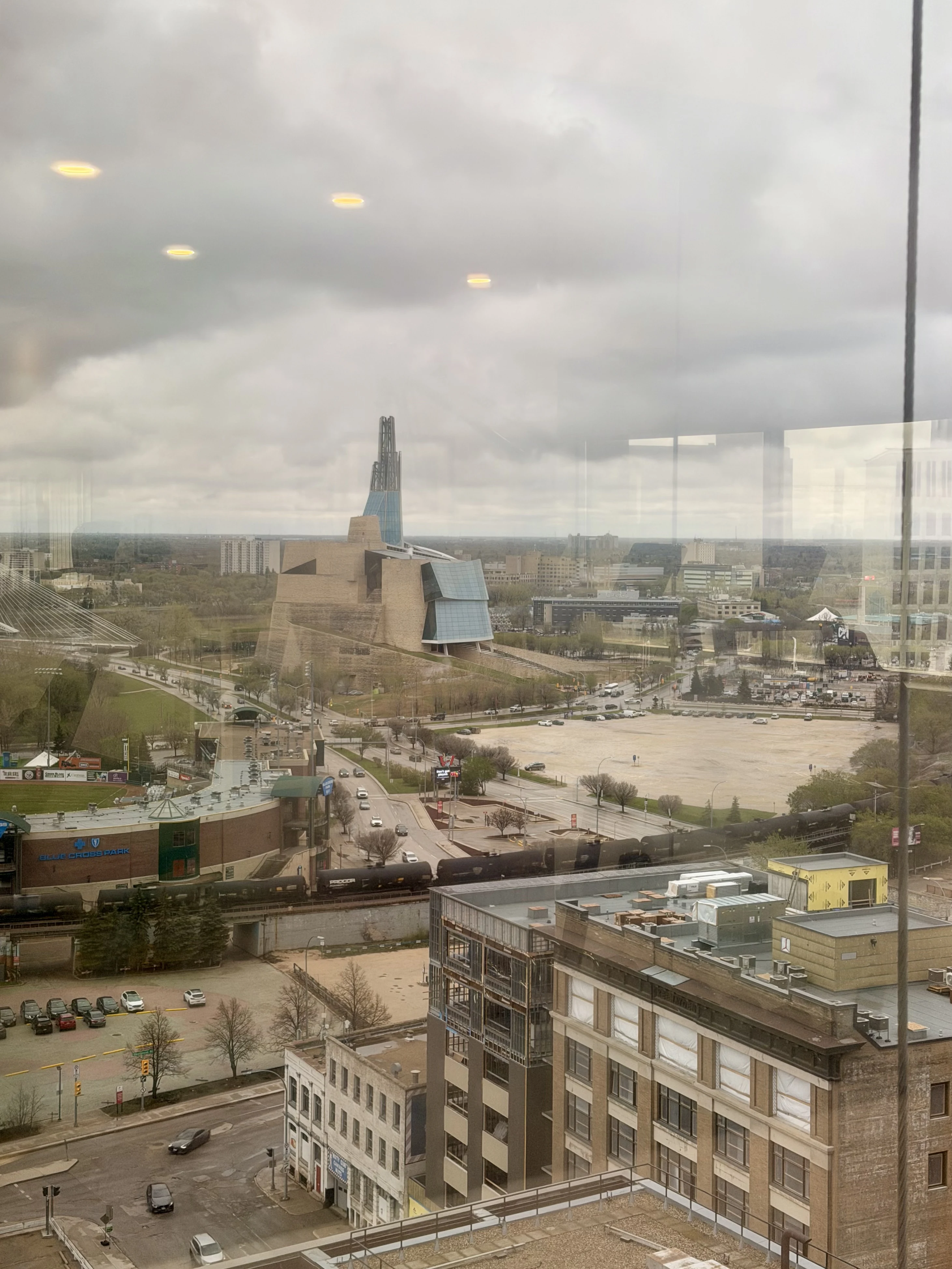 Ӳ���Ͼ� �۸��������׷��� 🇨🇦���Ხ�Ѷ��ɾƵ� Fairmont Winnipeg Hotel Manitoba