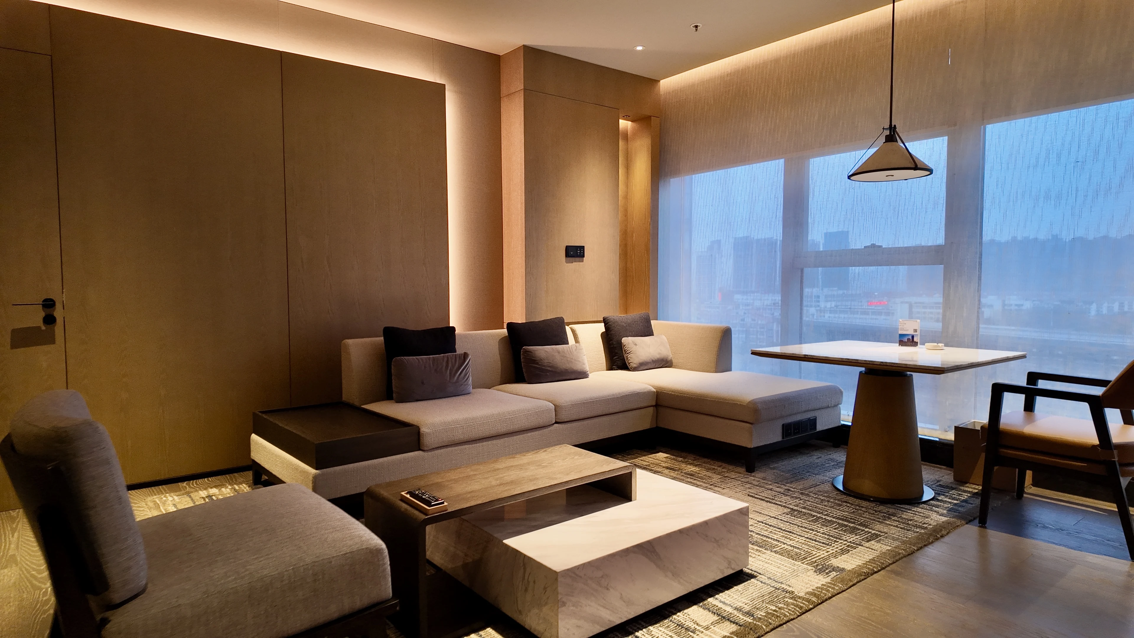 һ������Ʒ��ˮ׼���콢����������•�����׷� Courtyard Luoyang