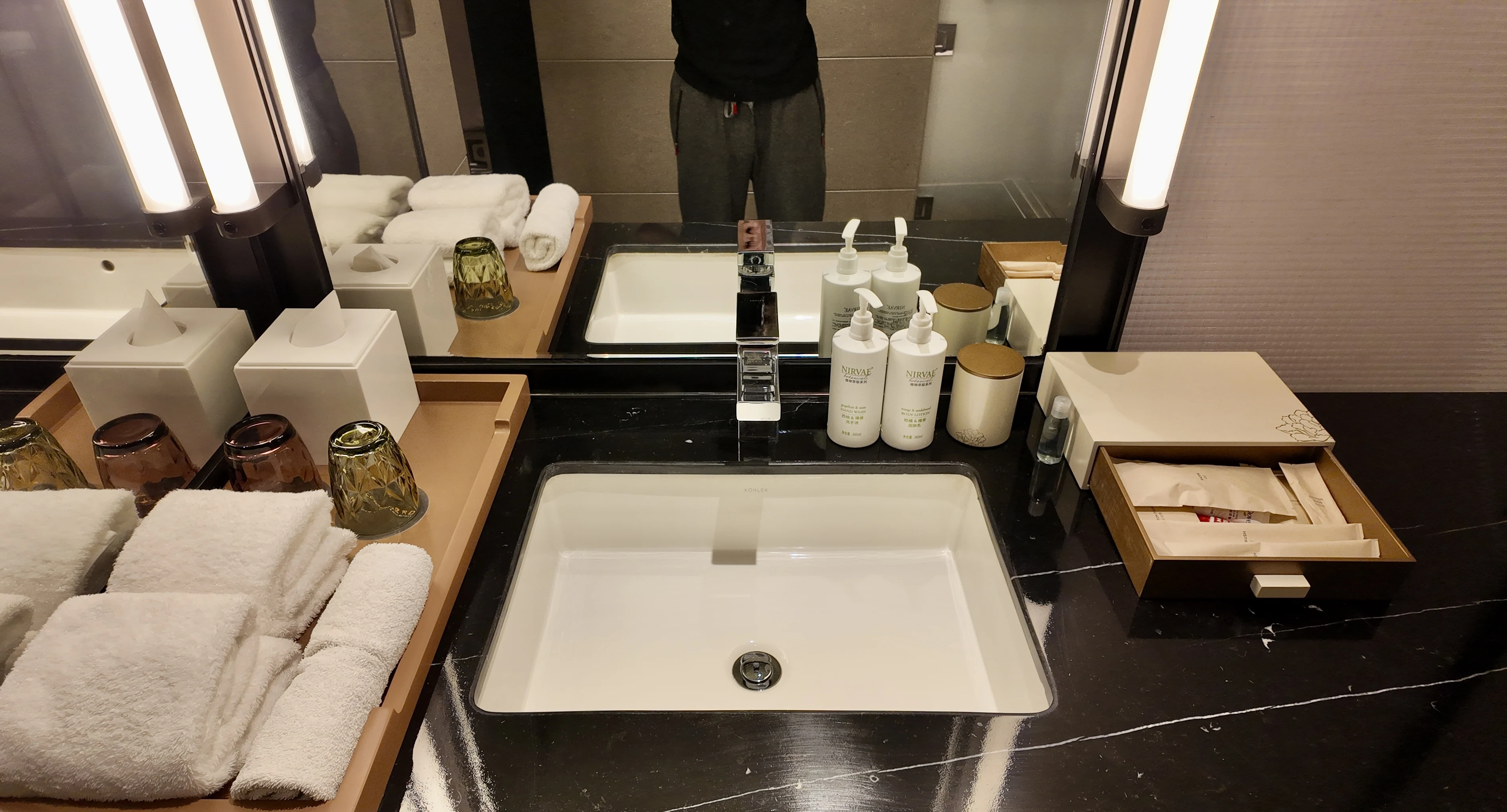 һ������Ʒ��ˮ׼���콢����������•�����׷� Courtyard Luoyang