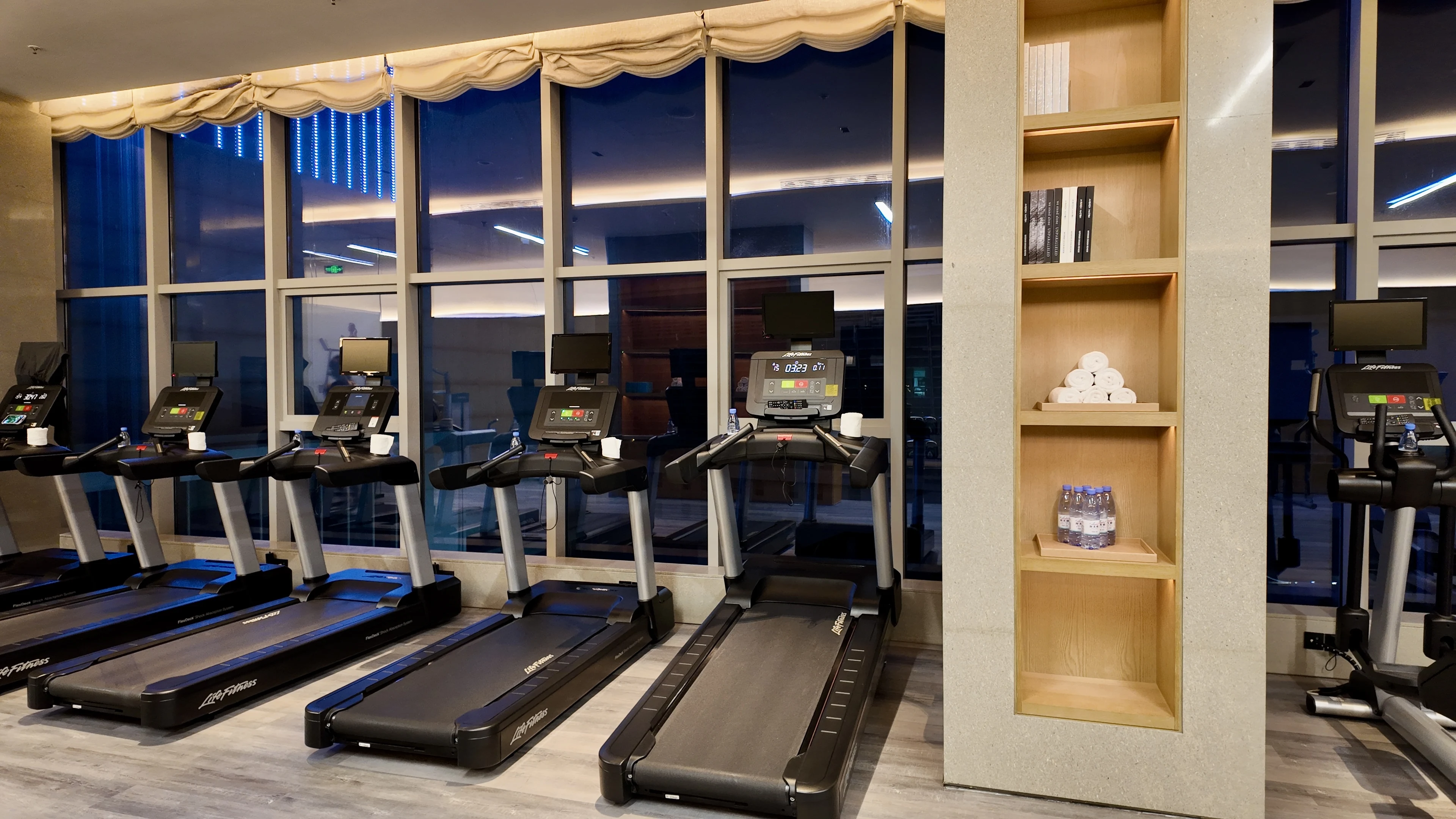 һ������Ʒ��ˮ׼���콢����������•�����׷� Courtyard Luoyang