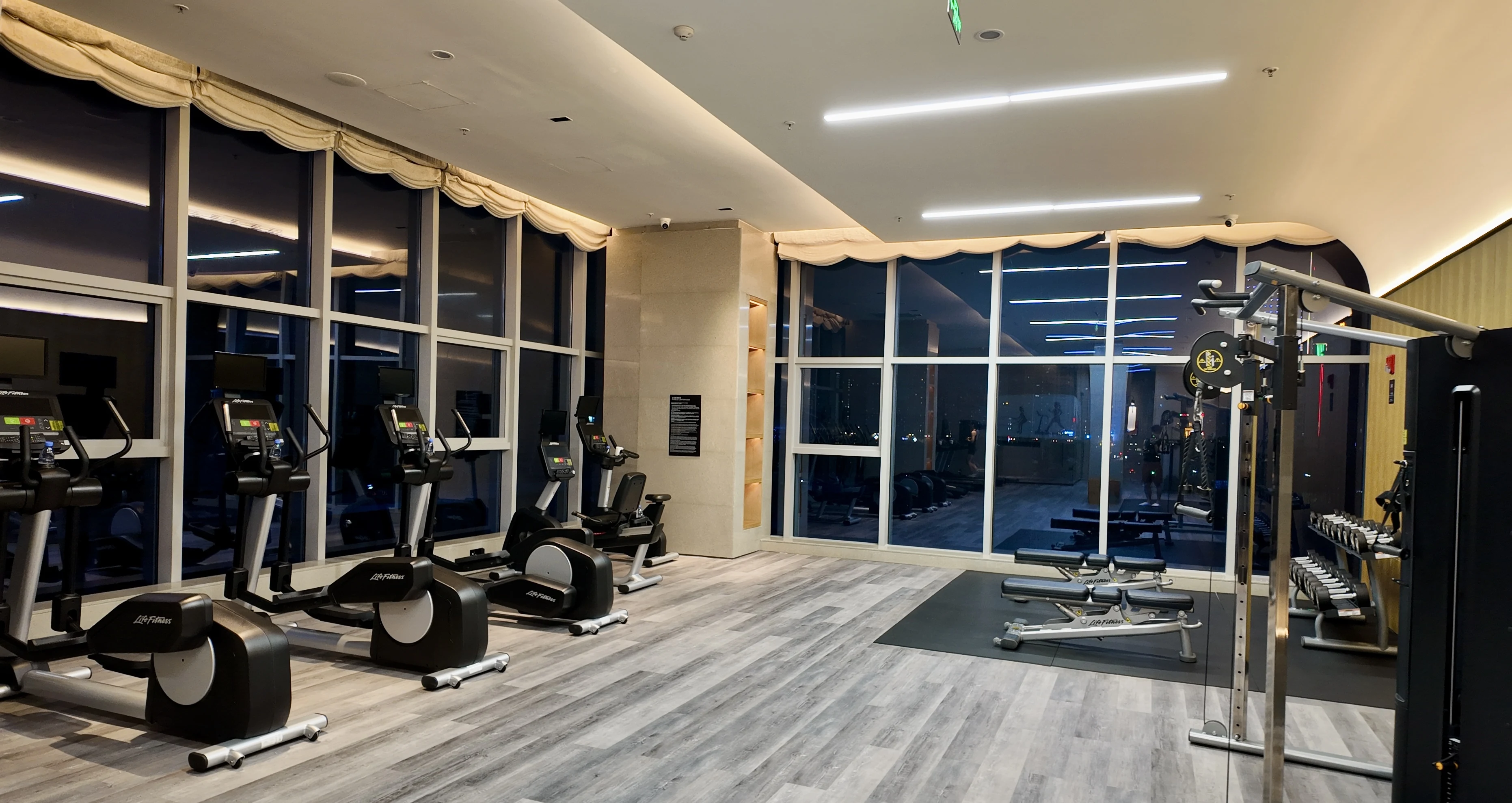 һ������Ʒ��ˮ׼���콢����������•�����׷� Courtyard Luoyang