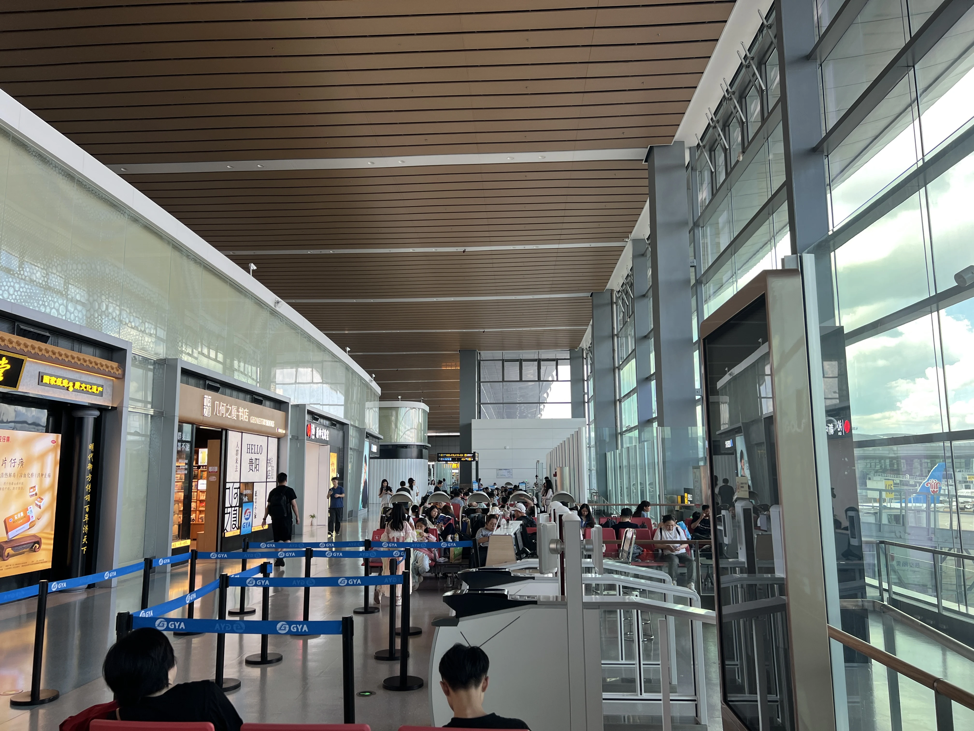 ���������еķ���Ʒ�ʣ�CA4223 ����������-�Ϻ��ֶ����б���