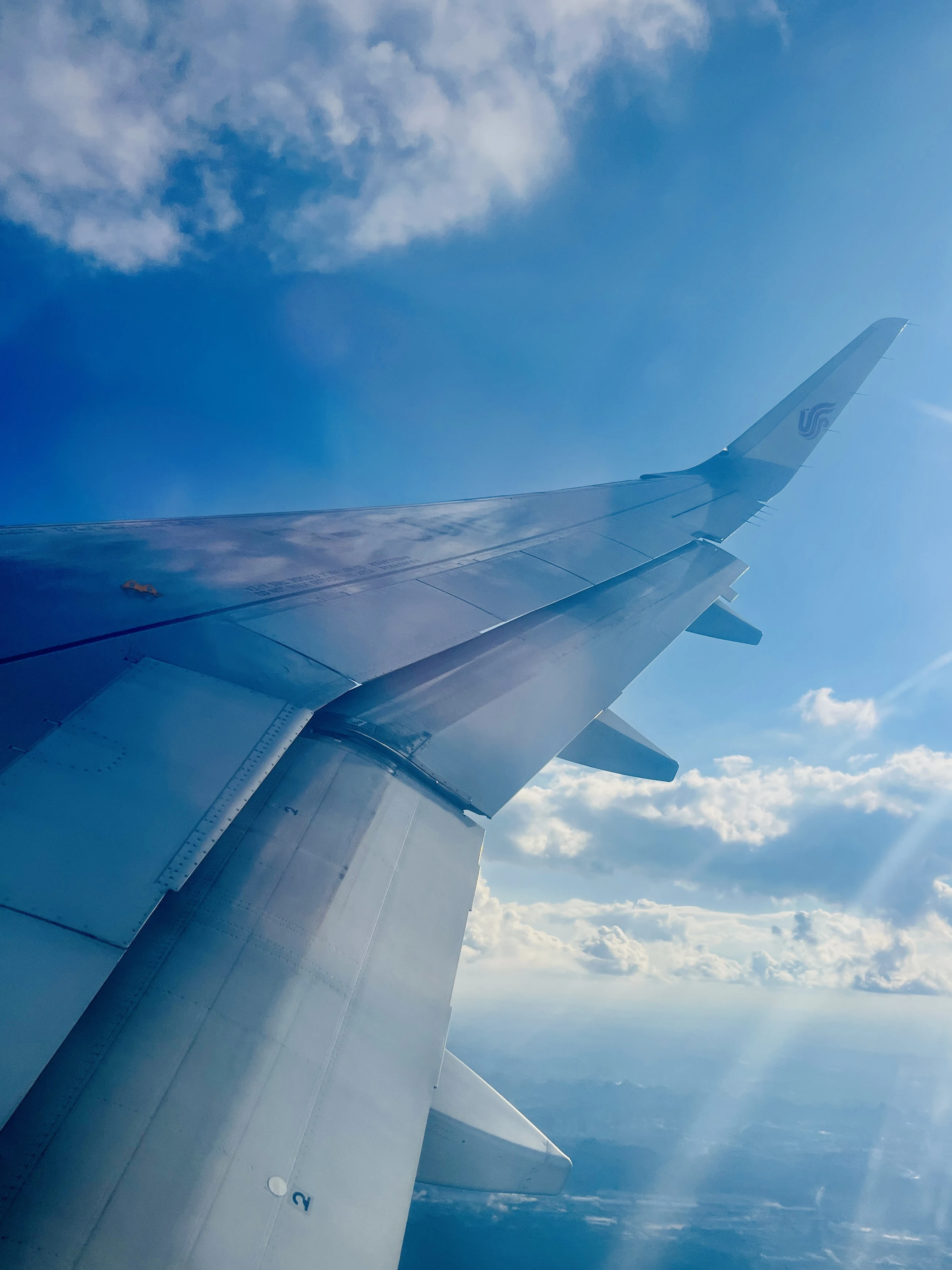 ���������еķ���Ʒ�ʣ�CA4223 ����������-�Ϻ��ֶ����б���