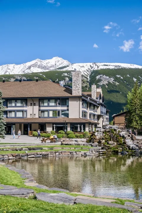 Ⱥɽ���ư�;�� G7��������ѡ��🇨🇦 Kananaskis Mountain Lodge ��ʽ ...