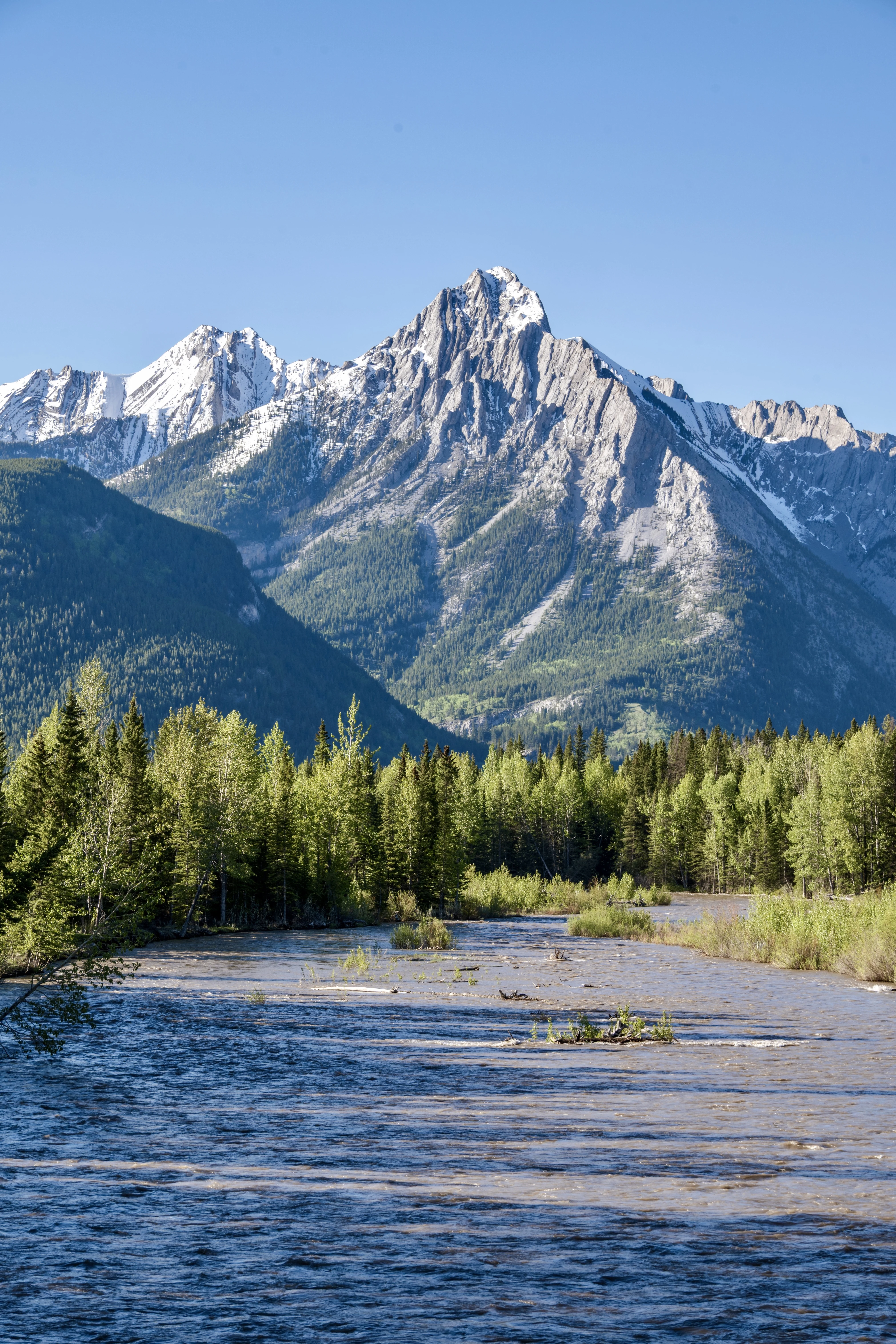 Ⱥɽ���ư�;�� G7��������ѡ��🇨🇦 Kananaskis Mountain Lodge ��ʽ�׷�һ����ƽ��