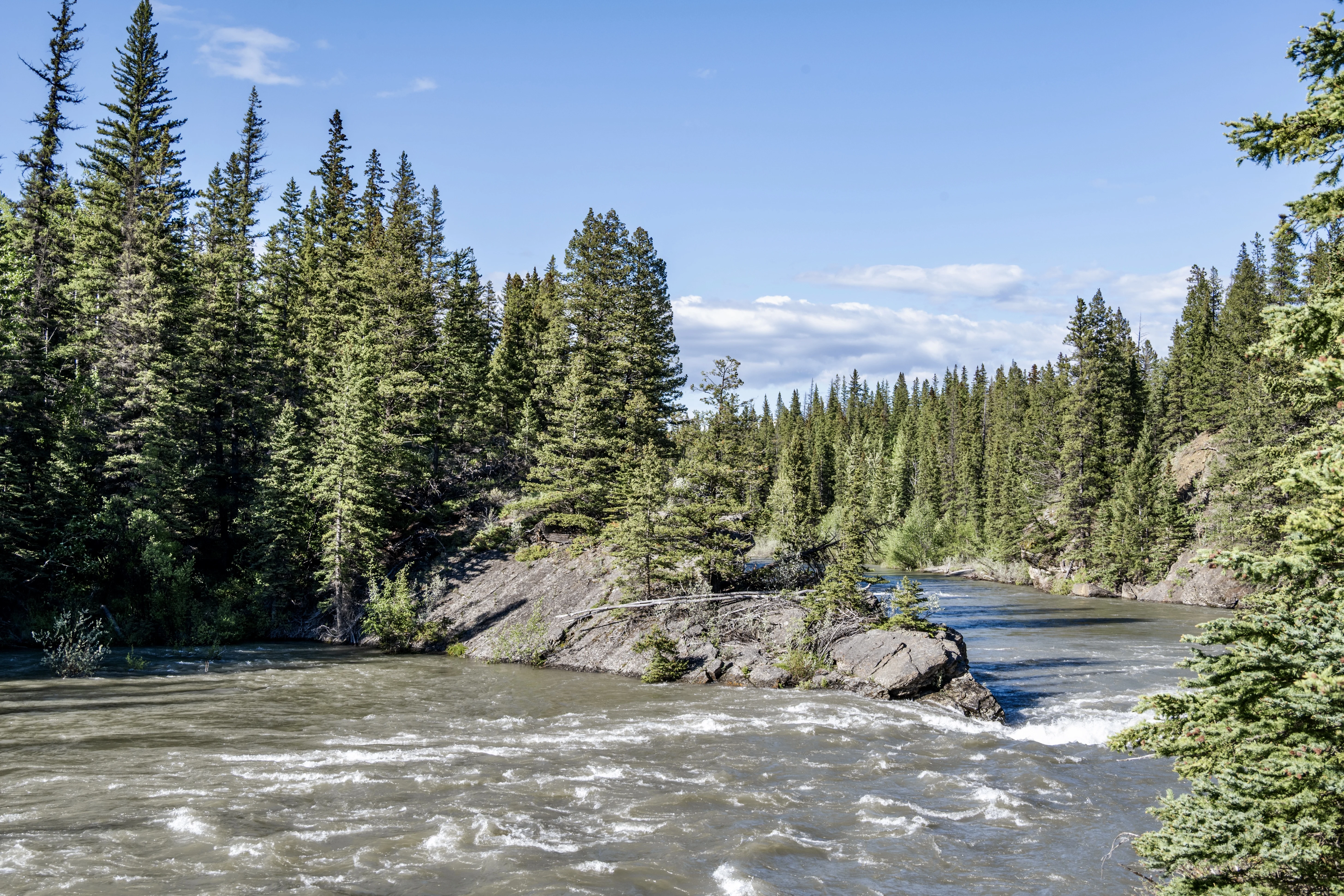 Ⱥɽ���ư�;�� G7��������ѡ��🇨🇦 Kananaskis Mountain Lodge ��ʽ�׷�һ����ƽ��