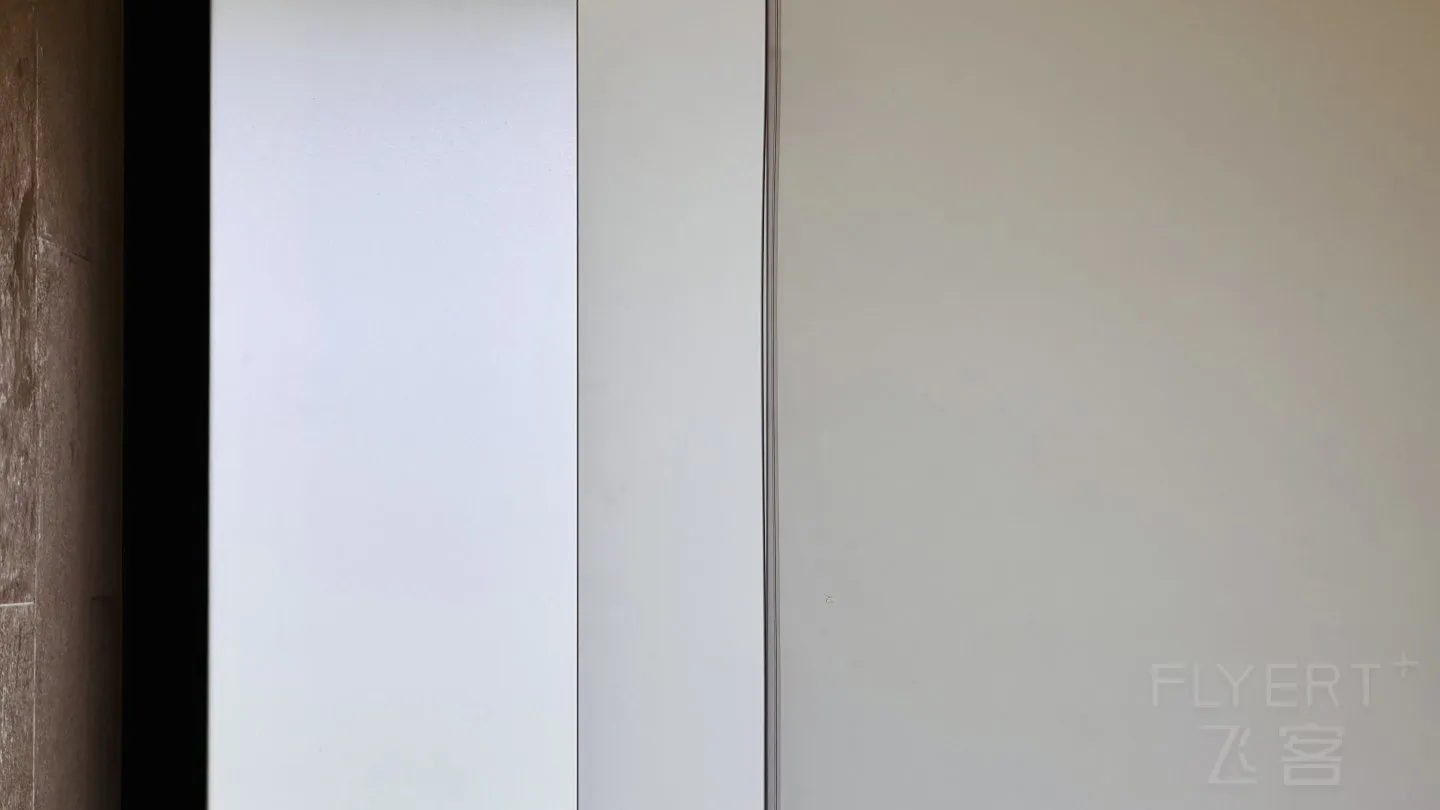 100252OPOMZCBPPKCWSGUU.jpg