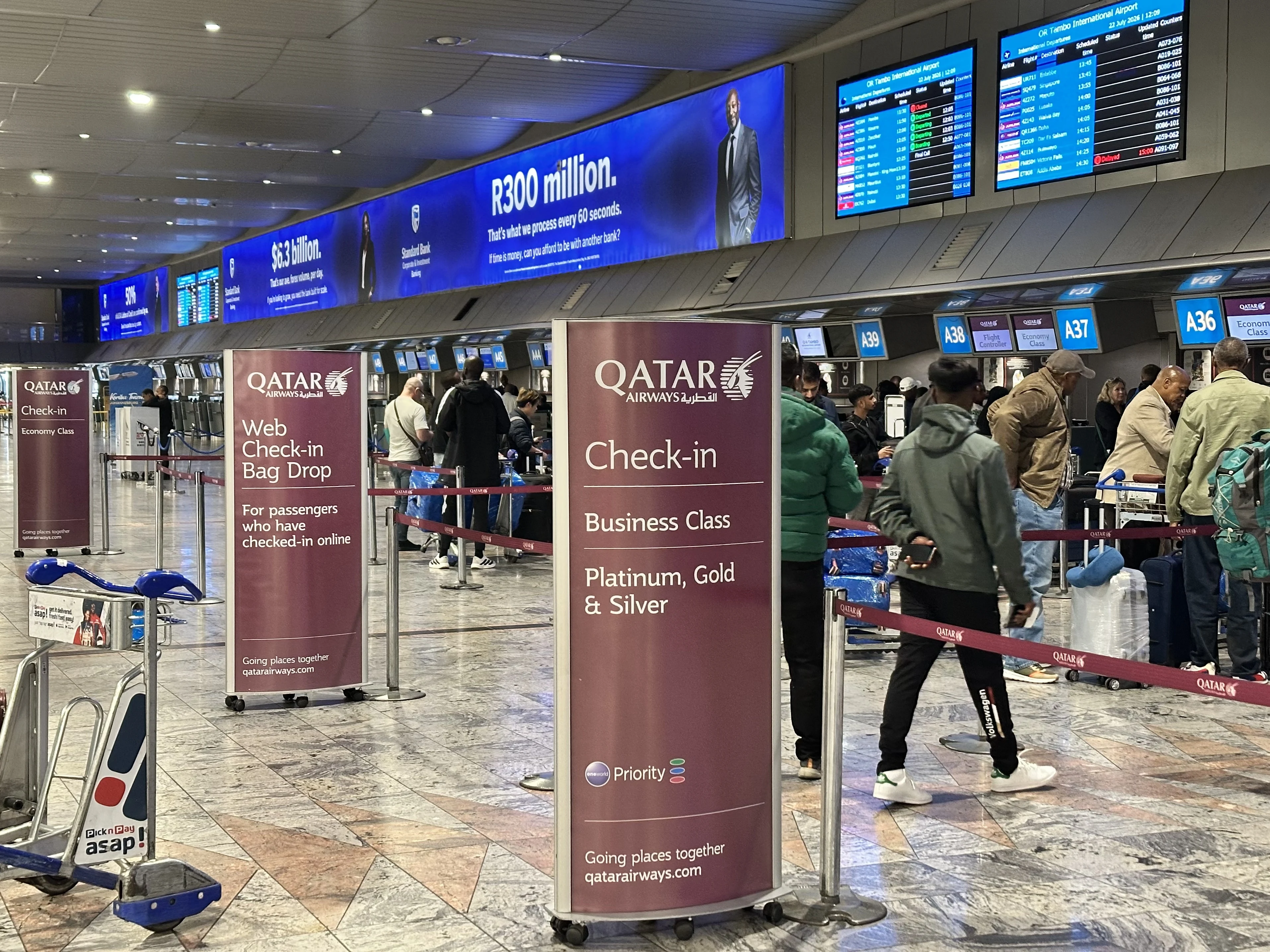 ���˿������䣬���������ա�ī������A350���òշ������飬Լ����˹��JNB-���������DOH
