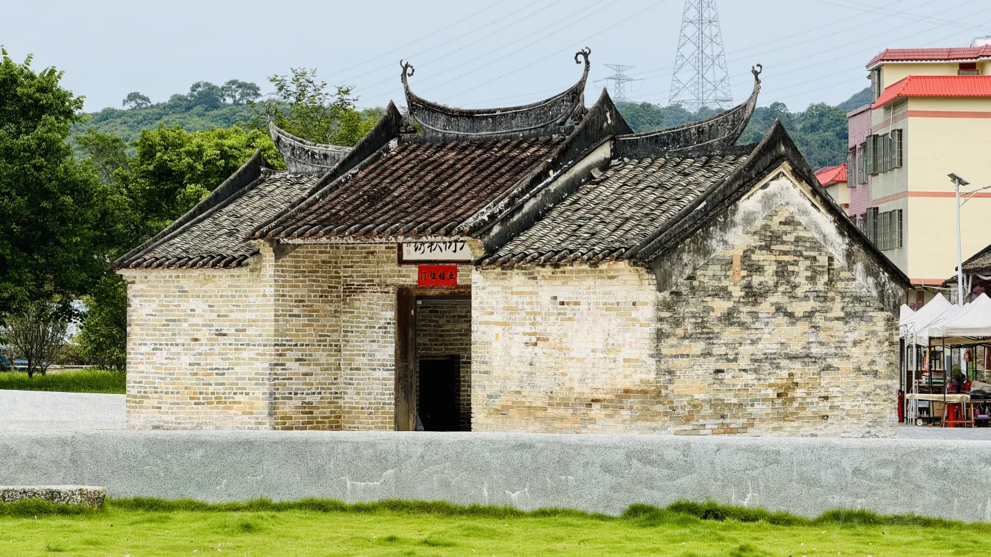 102147CSCFXIQVJUIYYXRM.jpg