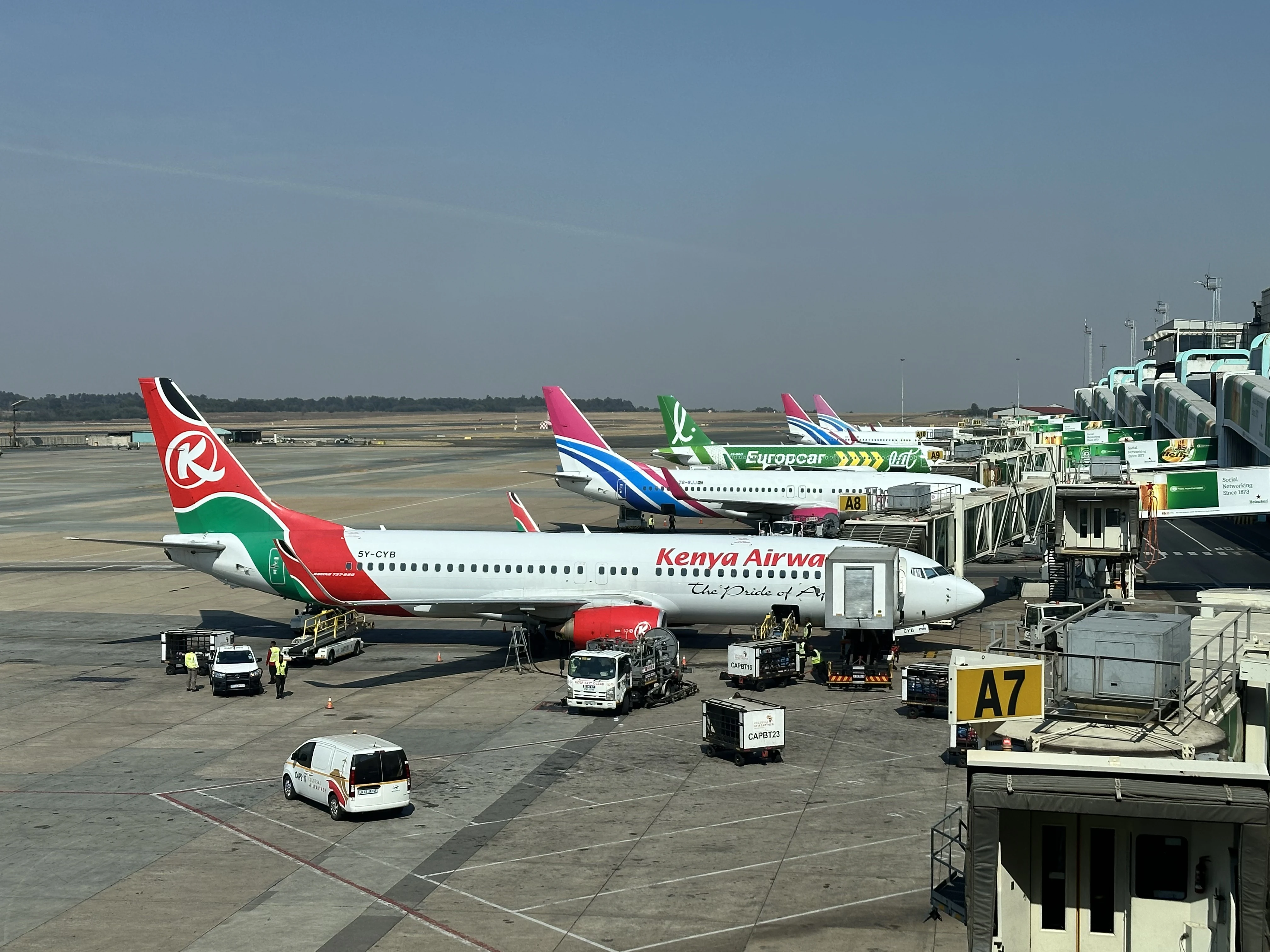 ���˿������䣬���������ա�ī������A350���òշ������飬Լ����˹��JNB-���������DOH