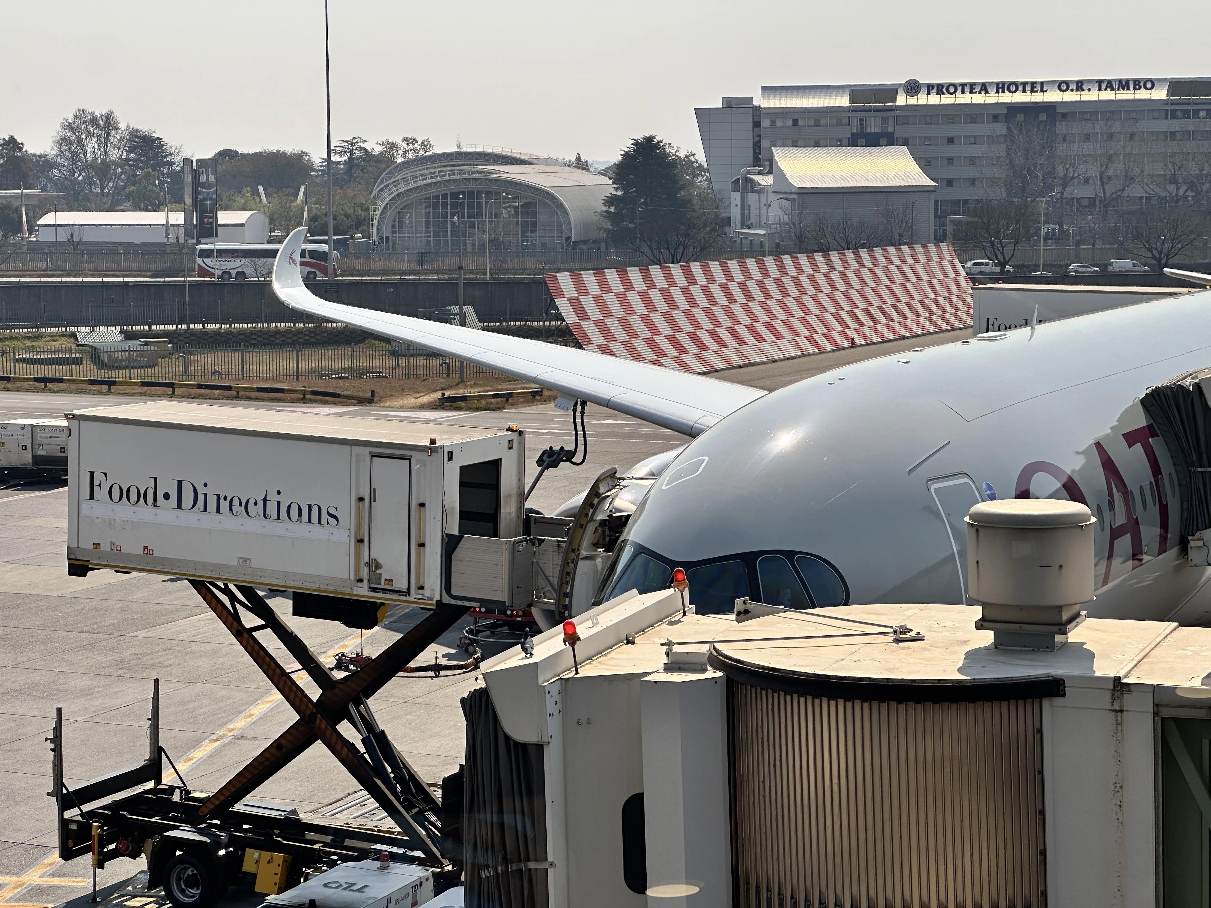 ���˿������䣬���������ա�ī������A350���òշ������飬Լ����˹��JNB-���������DOH