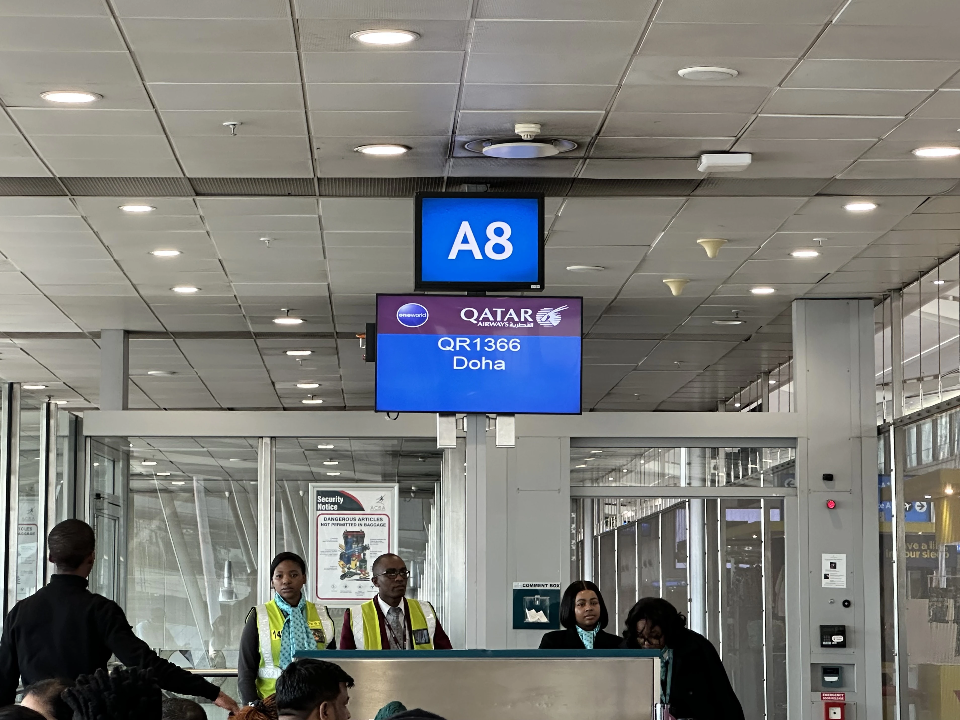 ���˿������䣬���������ա�ī������A350���òշ������飬Լ����˹��JNB-���������DOH
