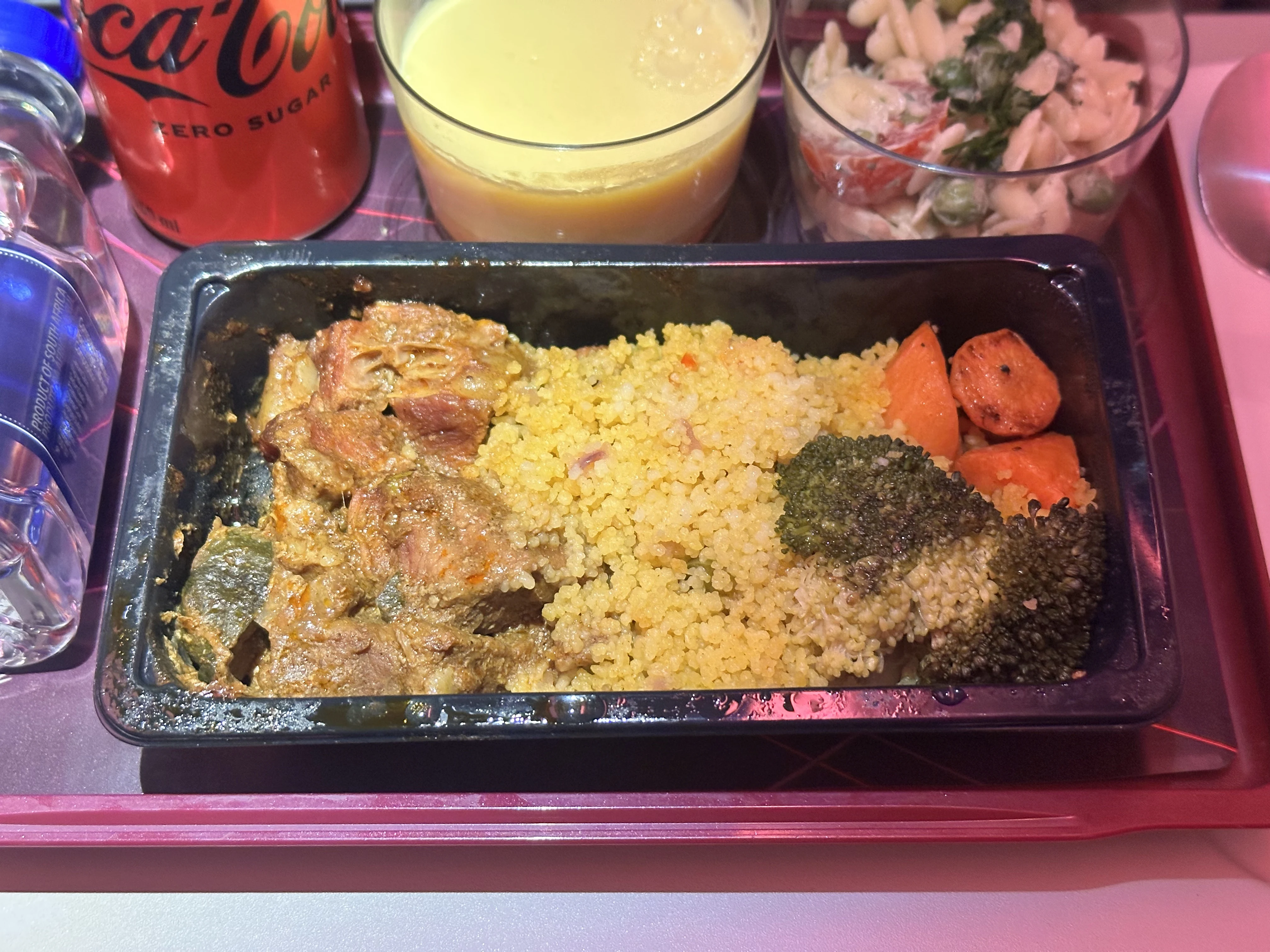 ���˿������䣬���������ա�ī������A350���òշ������飬Լ����˹��JNB-���������DOH