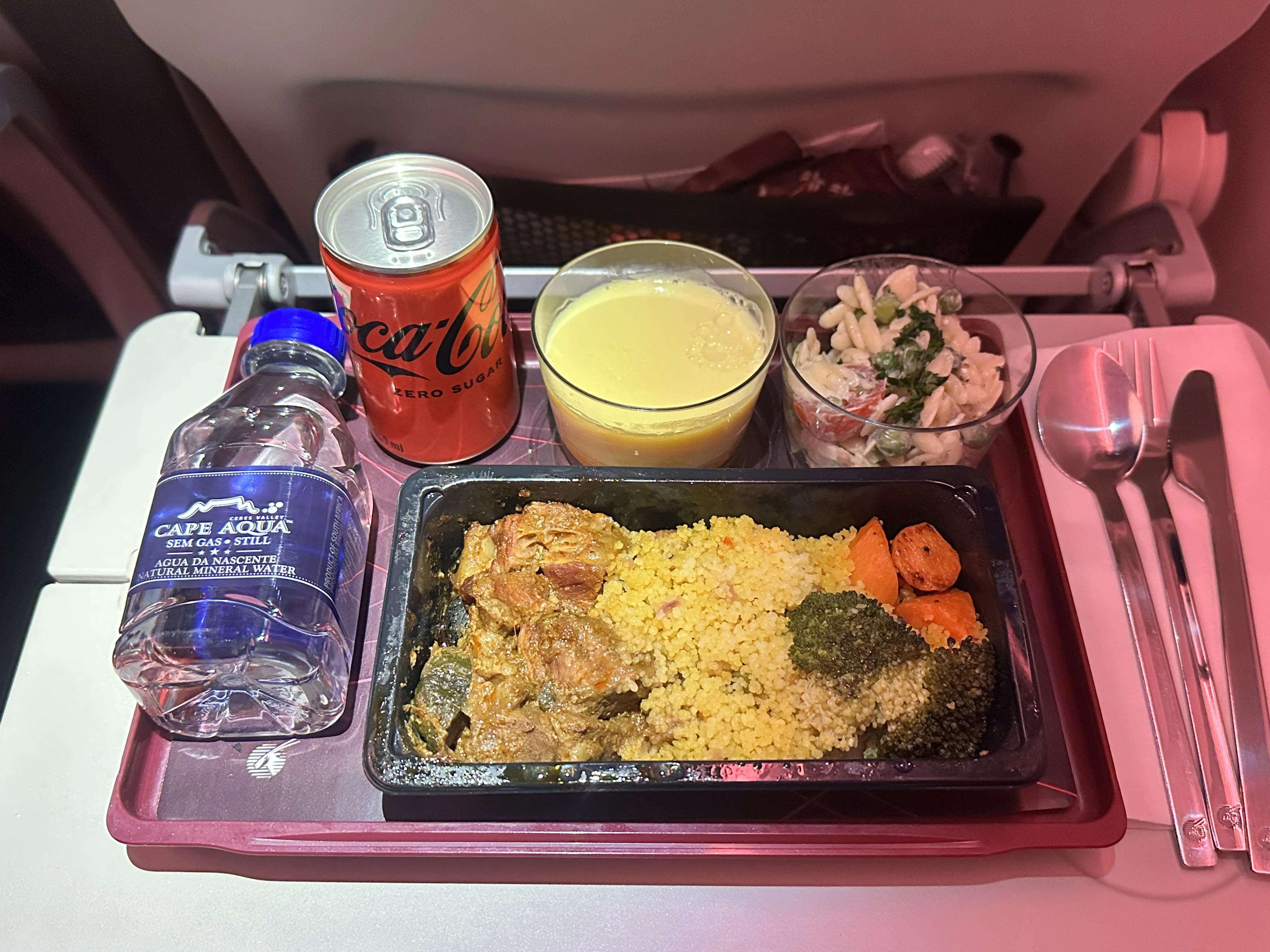 ���˿������䣬���������ա�ī������A350���òշ������飬Լ����˹��JNB-���������DOH