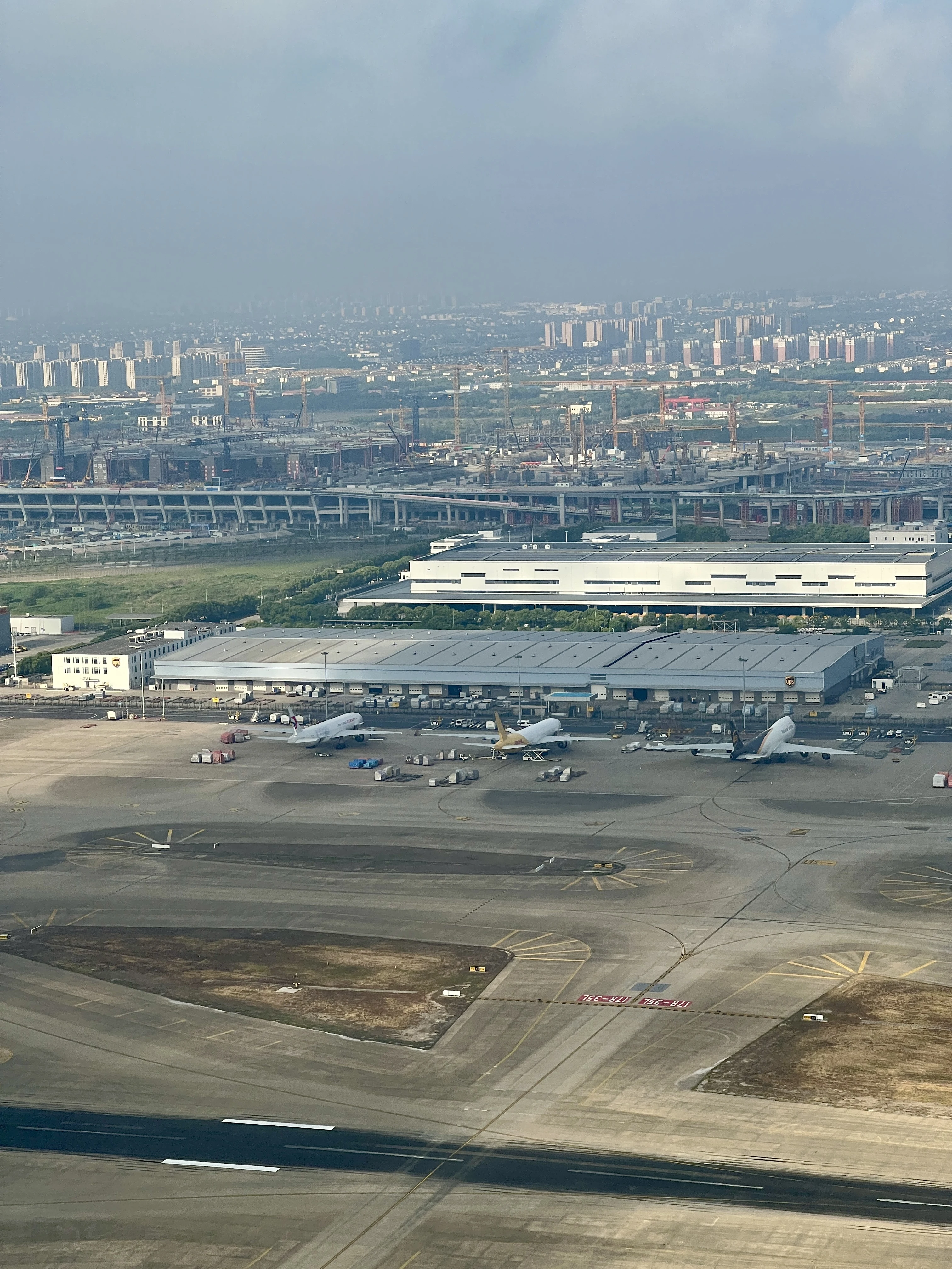 �ֻ����� ��Խ�й��������� ����������ǣ�MU6221 �Ϻ��ֶ�-��ʲ�������������