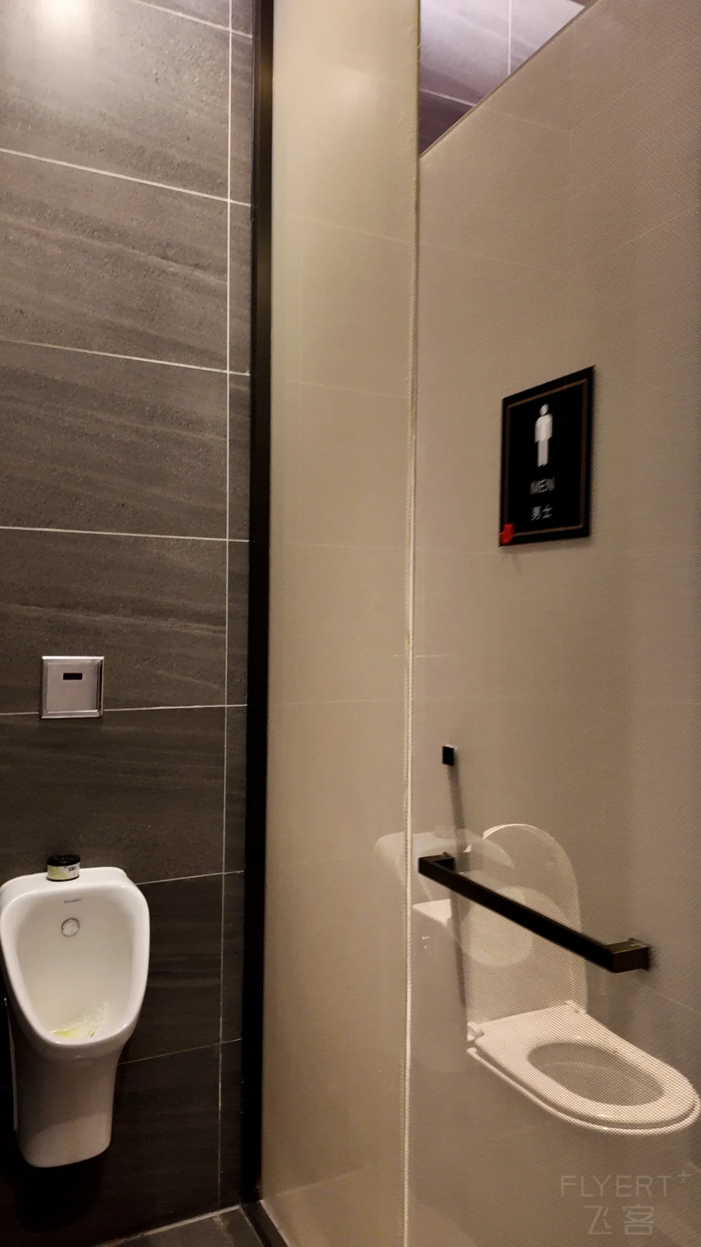 115648DYRFWQOWRDZXOZDC.jpg