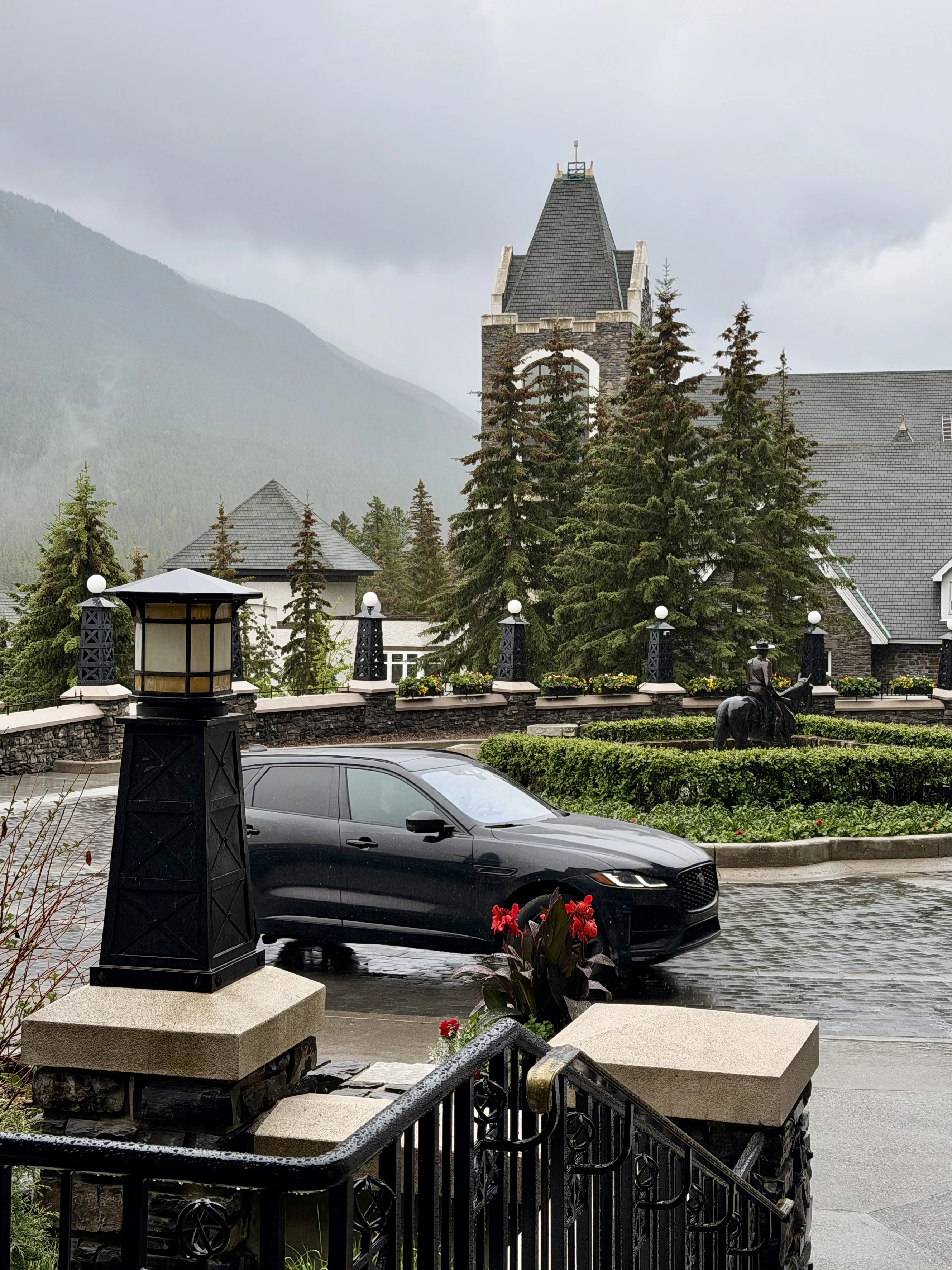 ���ɽ�Ѷ���������①�����䲻�ࡤ���Ѷ��ɳǱ� ����ͷ� Fairmont Gold Banff Springs