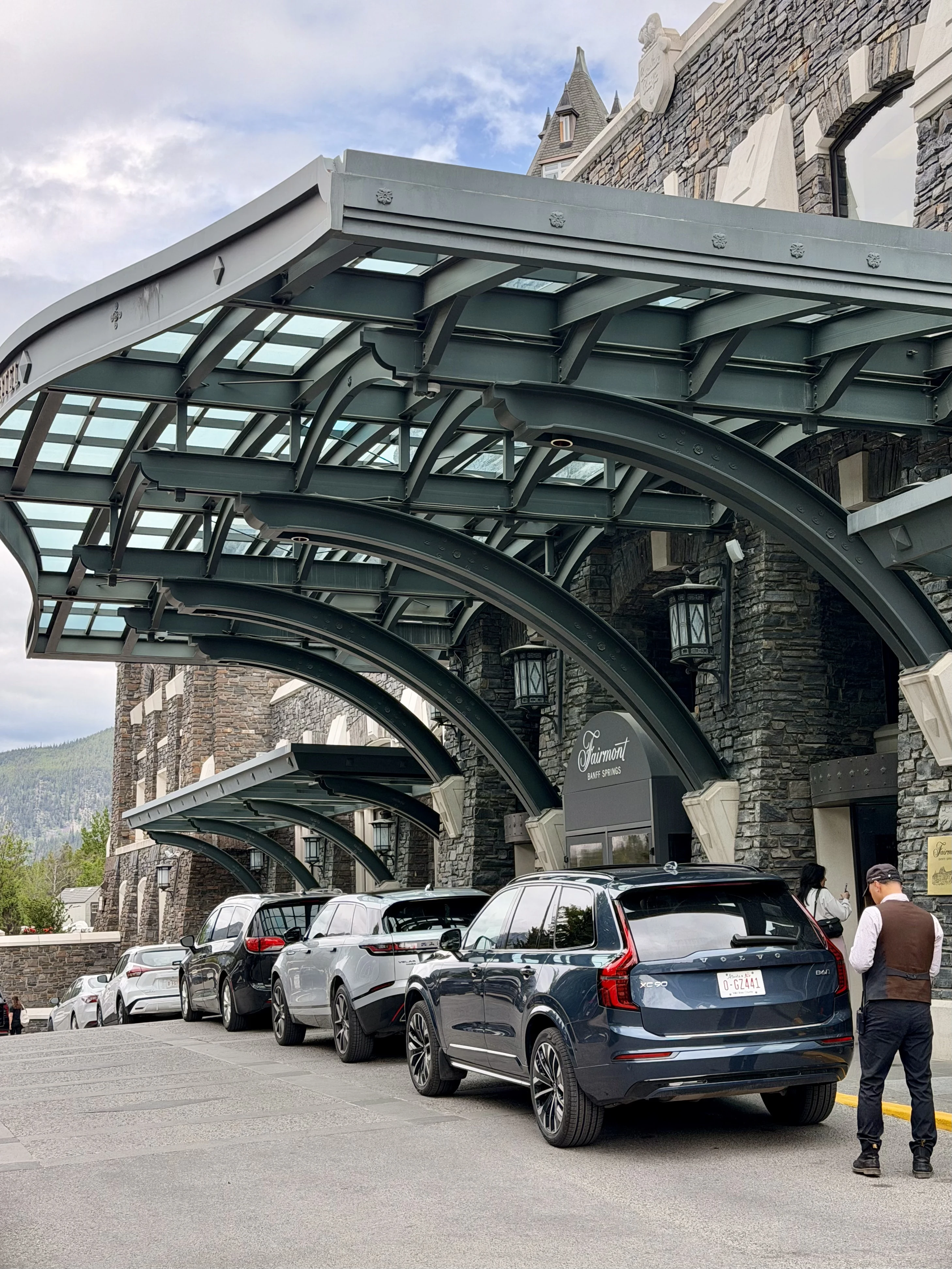 ���ɽ�Ѷ���������①�����䲻�ࡤ���Ѷ��ɳǱ� ����ͷ� Fairmont Gold Banff Springs