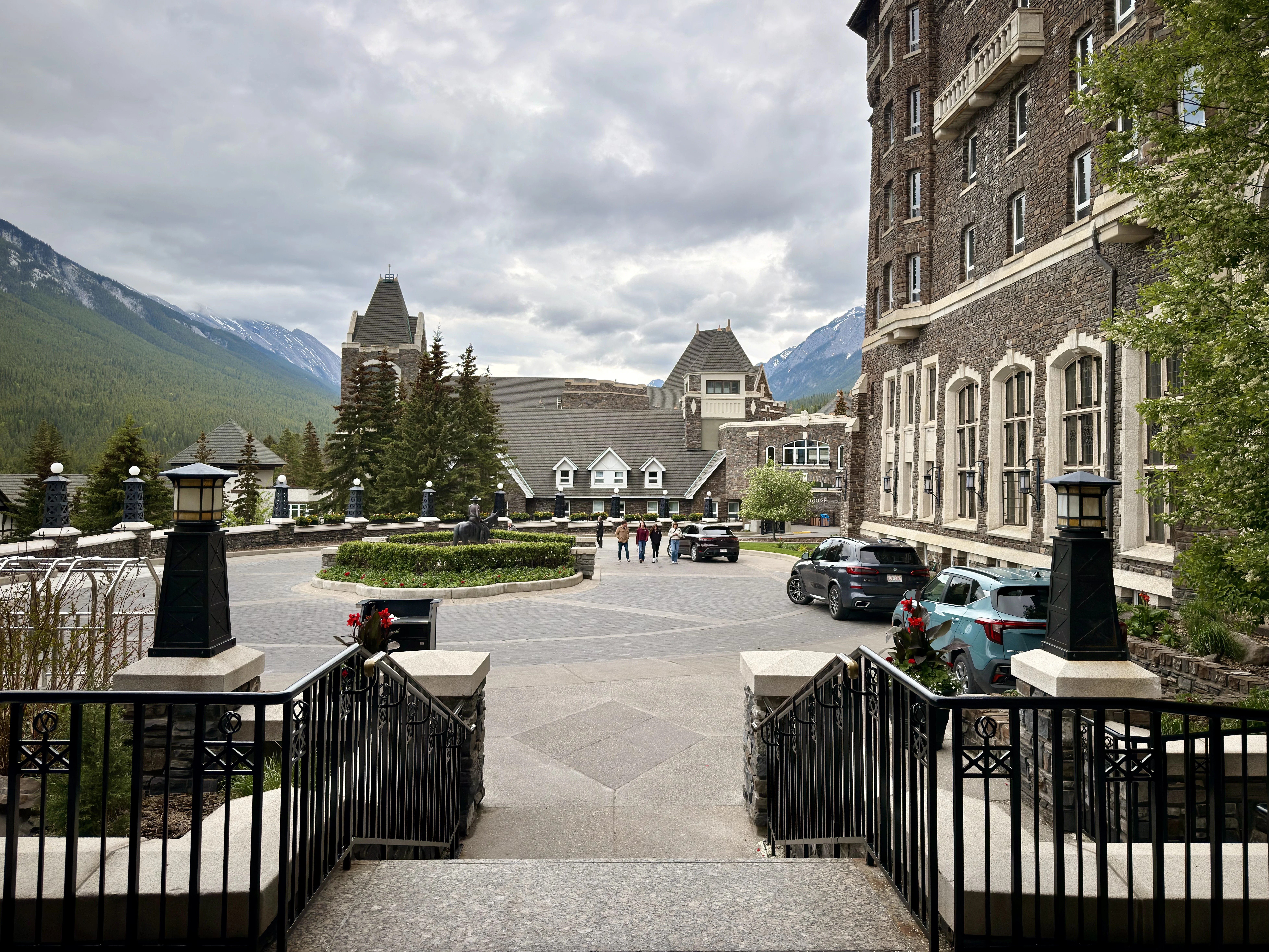 ���ɽ�Ѷ���������①�����䲻�ࡤ���Ѷ��ɳǱ� ����ͷ� Fairmont Gold Banff Springs