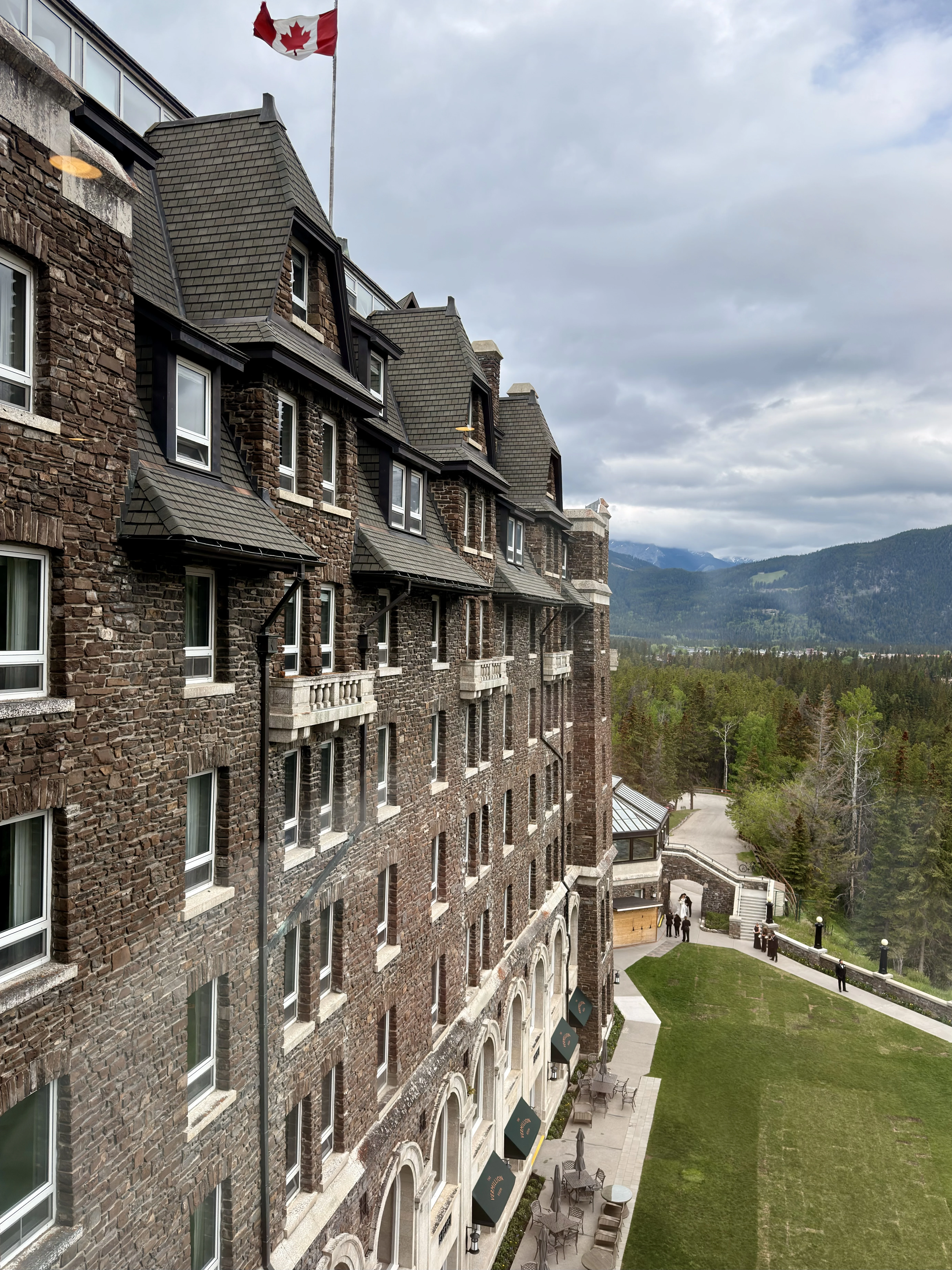 ���ɽ�Ѷ���������①�����䲻�ࡤ���Ѷ��ɳǱ� ����ͷ� Fairmont Gold Banff Springs
