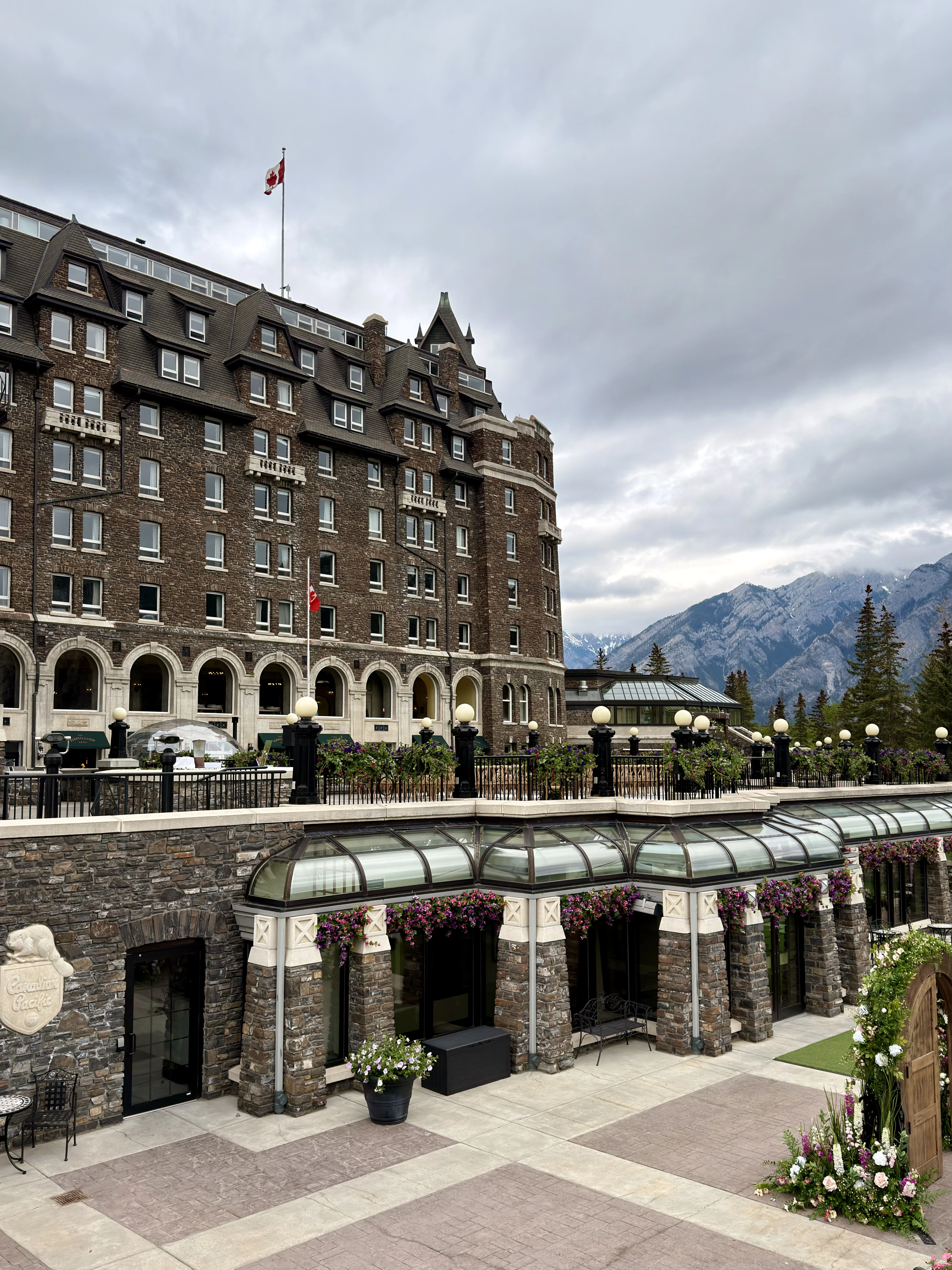 ���ɽ�Ѷ���������①�����䲻�ࡤ���Ѷ��ɳǱ� ����ͷ� Fairmont Gold Banff Springs