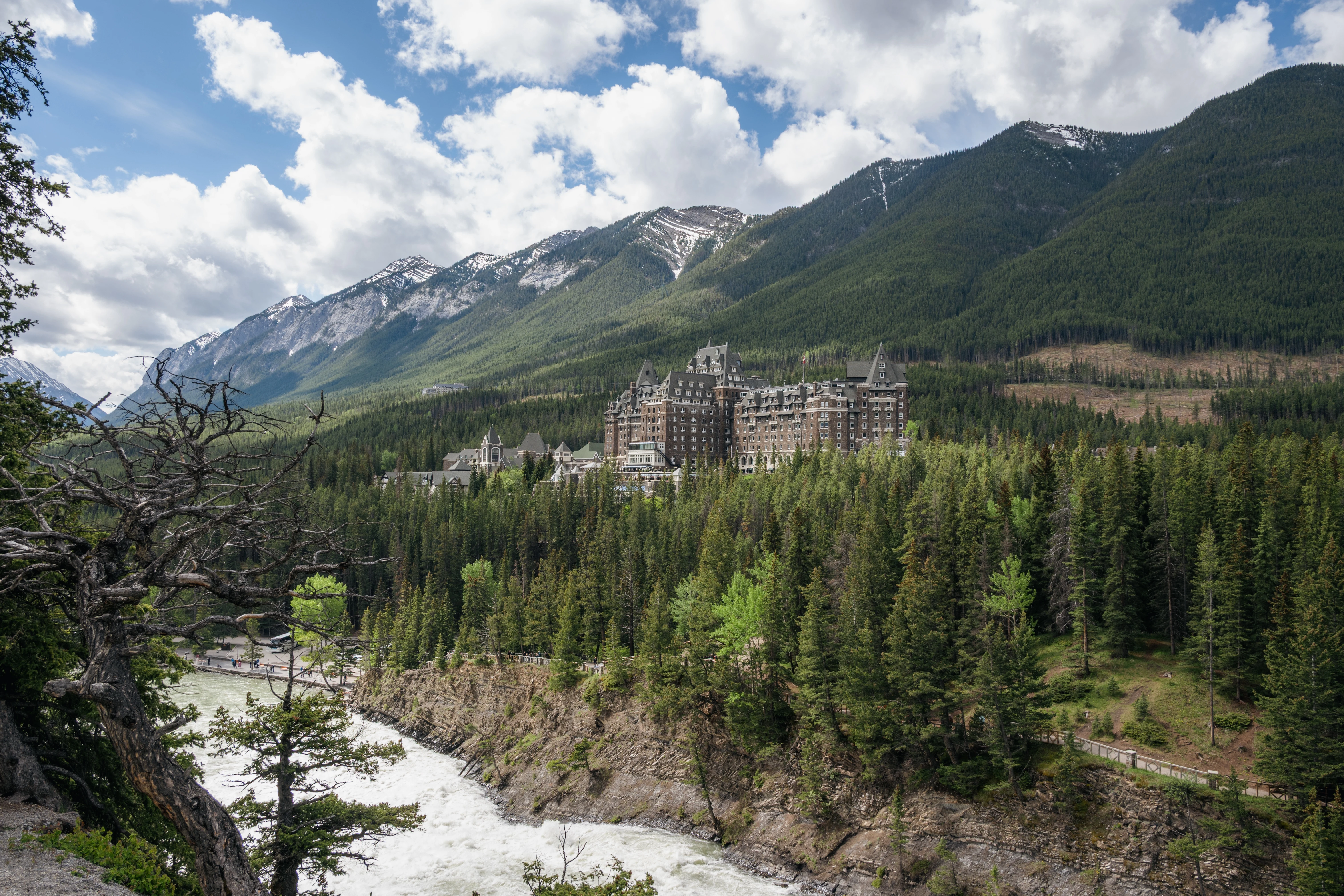 ���ɽ�Ѷ���������①�����䲻�ࡤ���Ѷ��ɳǱ� ����ͷ� Fairmont Gold Banff Springs