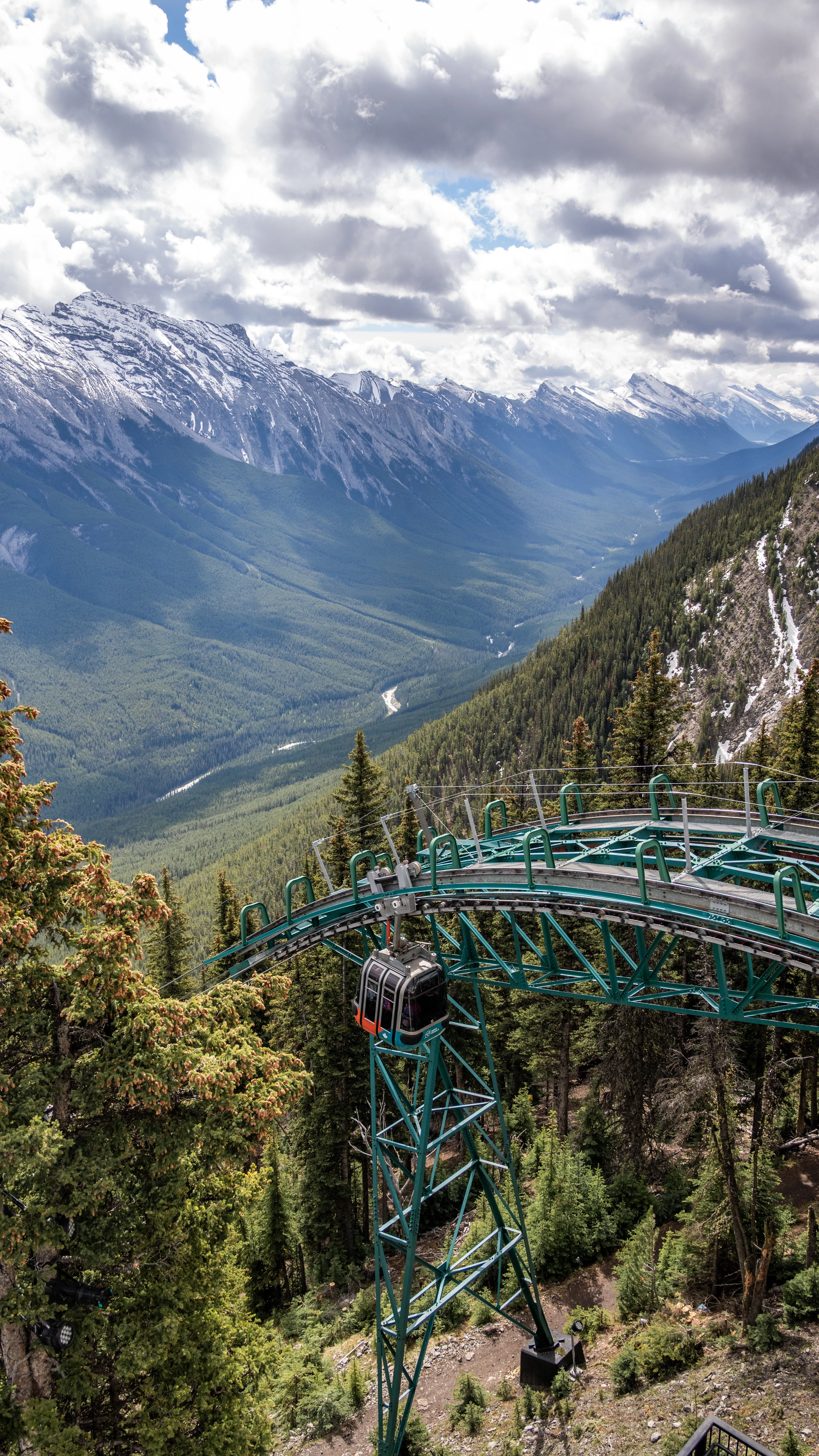 ���ɽ�Ѷ���������①�����䲻�ࡤ���Ѷ��ɳǱ� ����ͷ� Fairmont Gold Banff Springs
