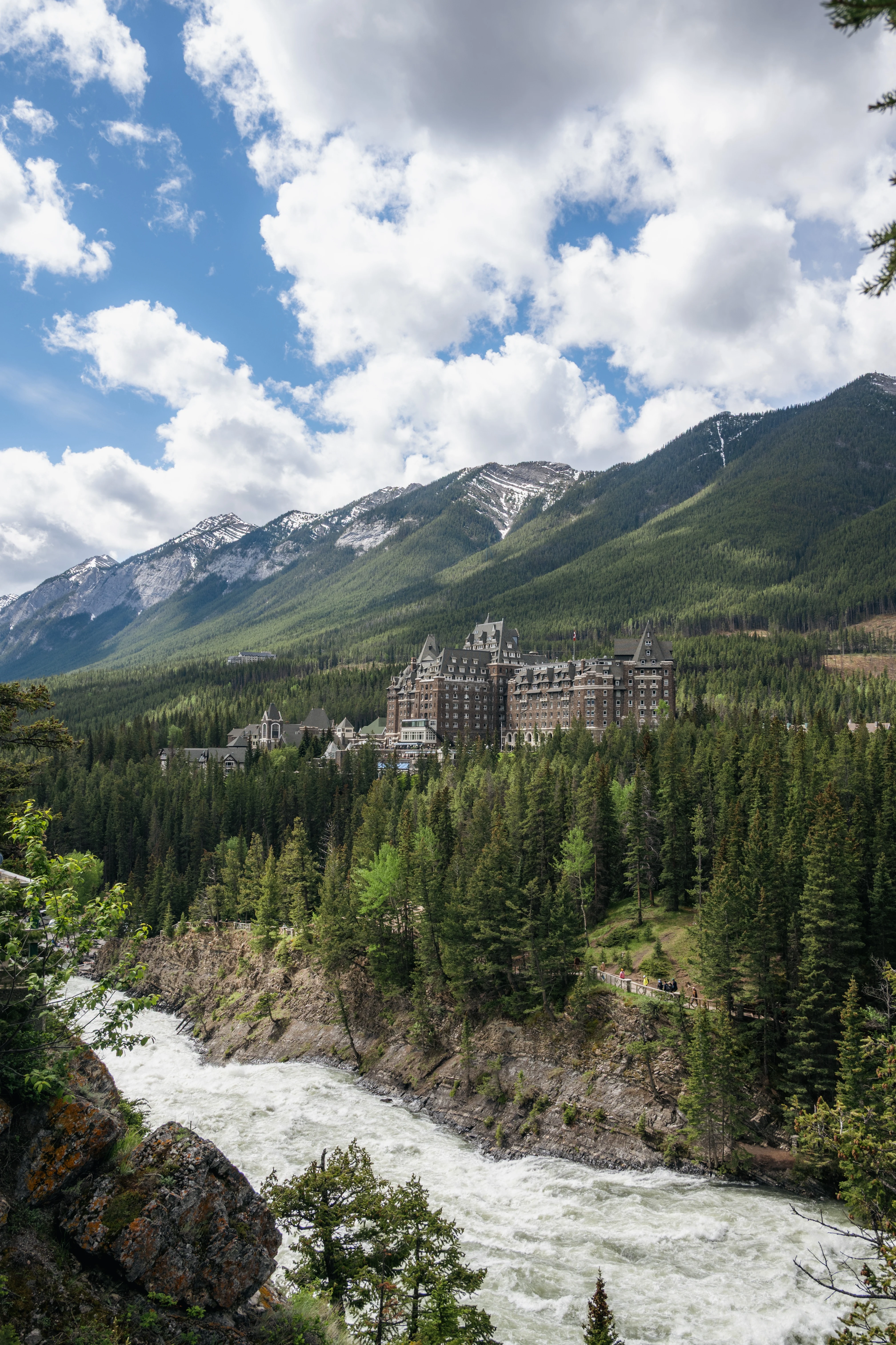 ���ɽ�Ѷ���������①�����䲻�ࡤ���Ѷ��ɳǱ� ����ͷ� Fairmont Gold Banff Springs