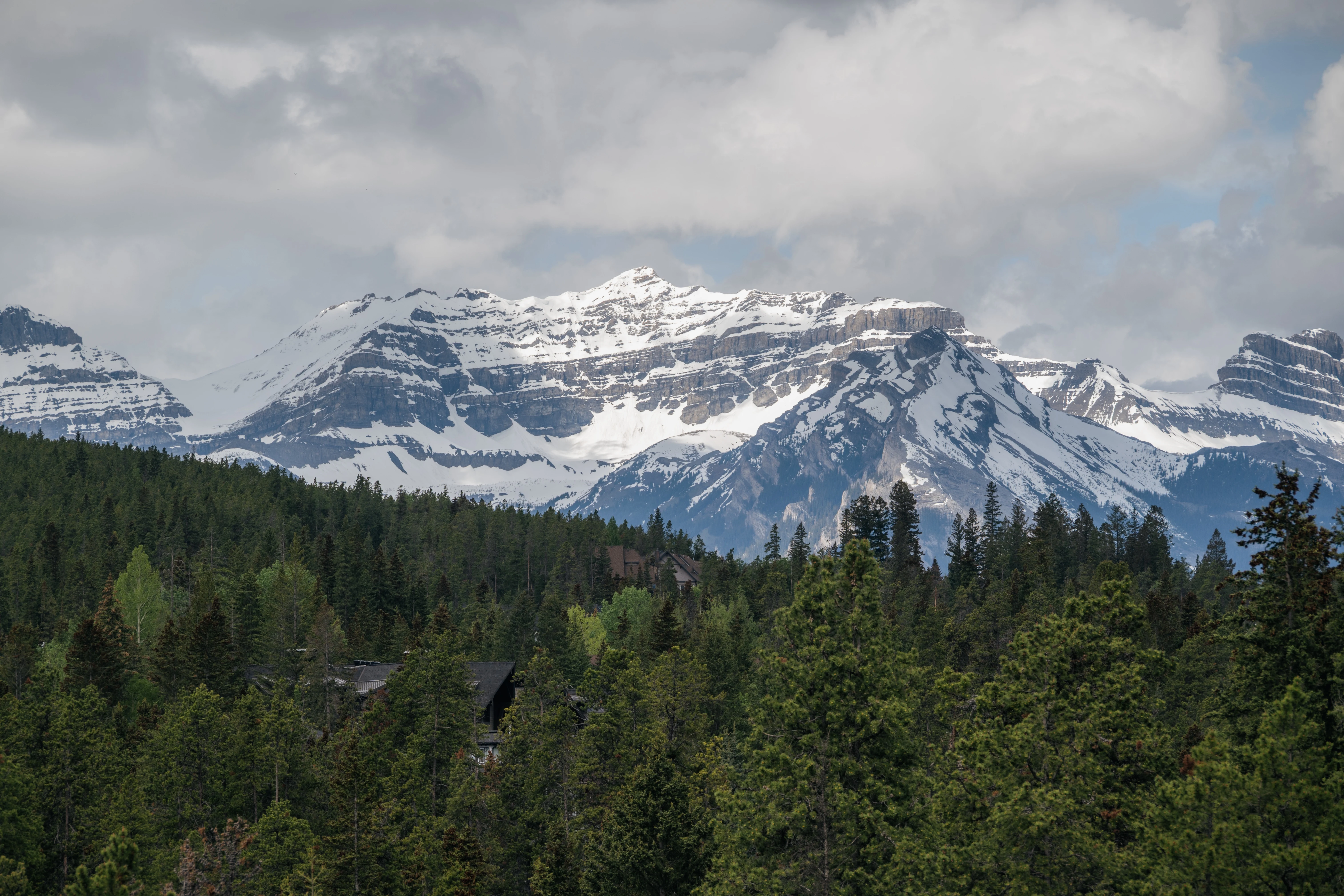 ���ɽ�Ѷ���������①�����䲻�ࡤ���Ѷ��ɳǱ� ����ͷ� Fairmont Gold Banff Springs